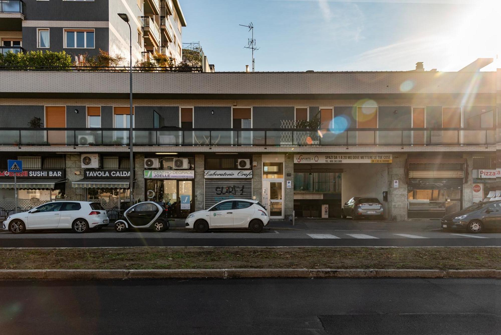 Youhosty - Soderini 25 * Mailand
