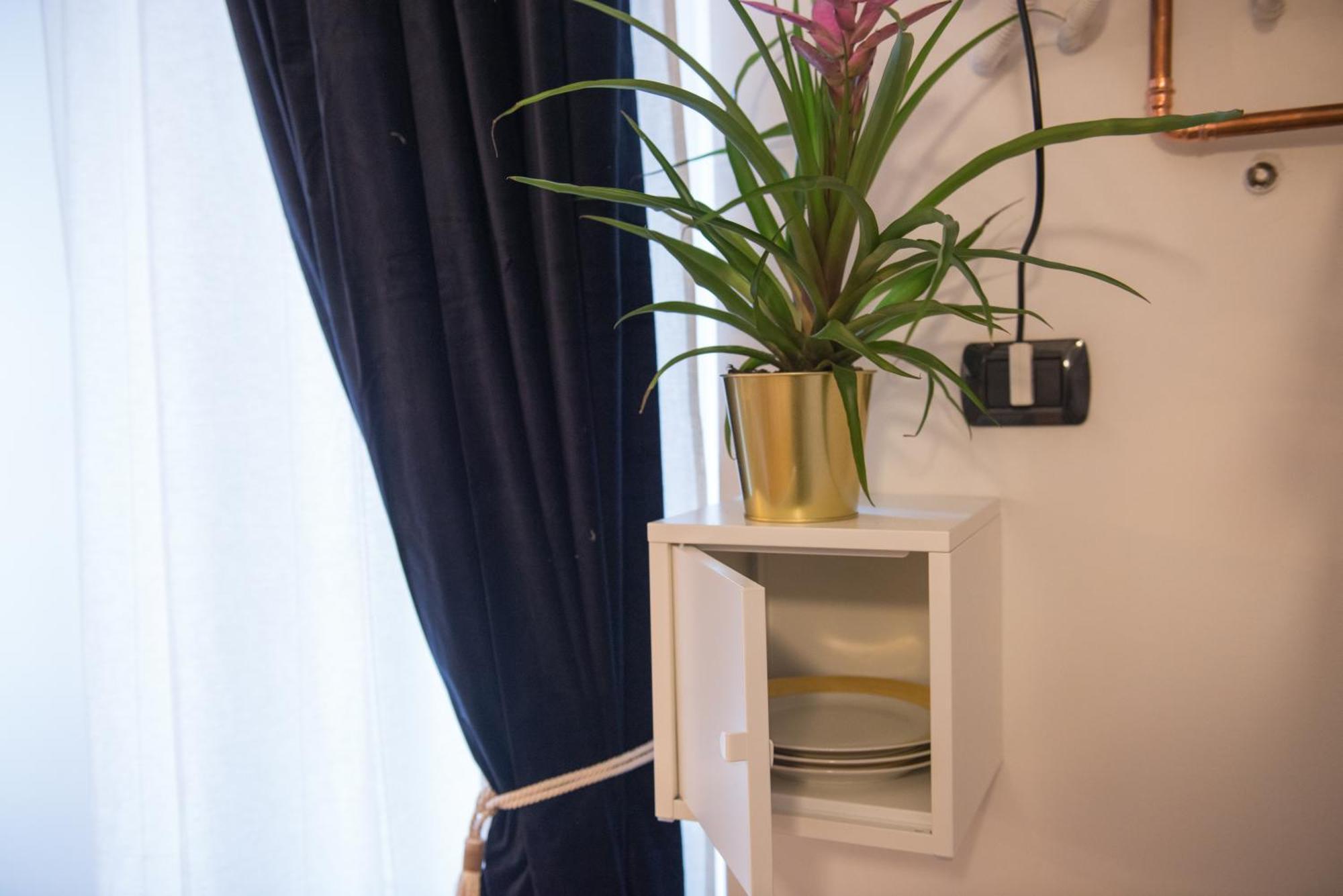 Small Studio 5 Min To The Metro Apartment