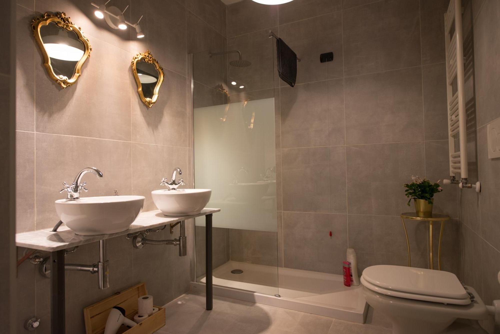Small Studio 5 Min To The Metro Apartment *