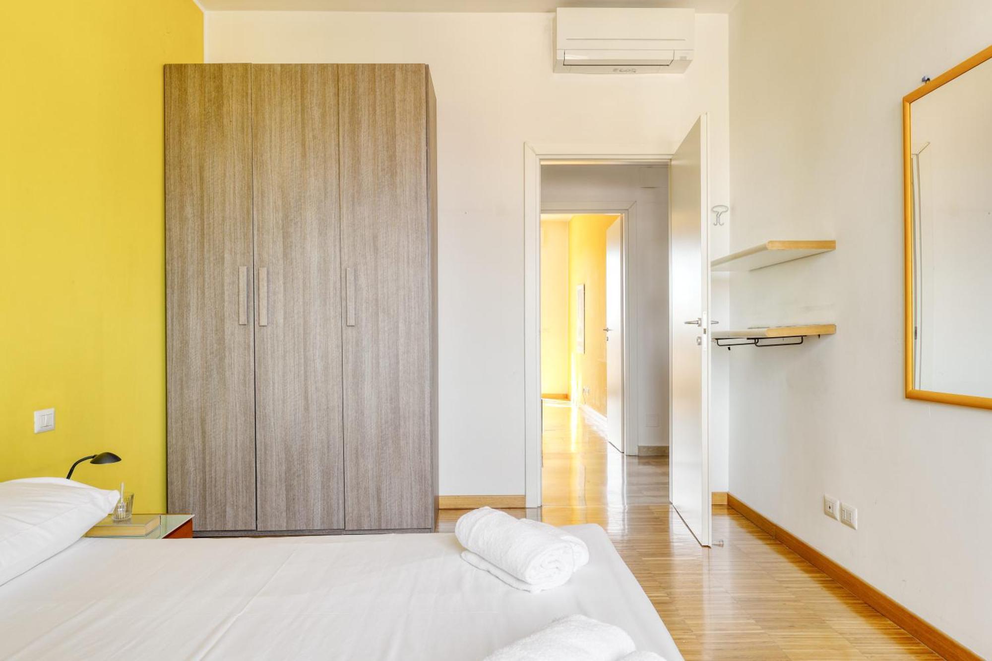 Joivy Stylish 2br Flat Next To Navigli Apartment *
