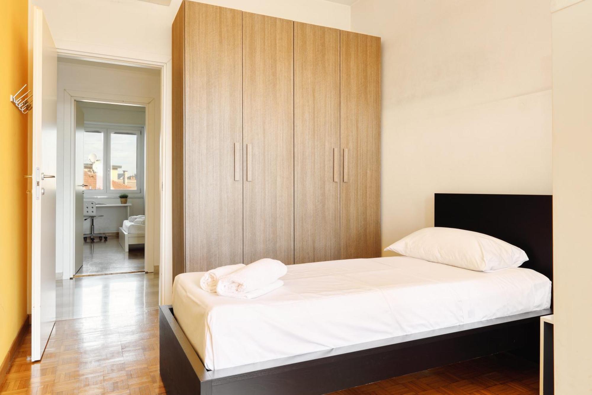Apartment Joivy Stylish 2br Flat Next To Navigli Mailand