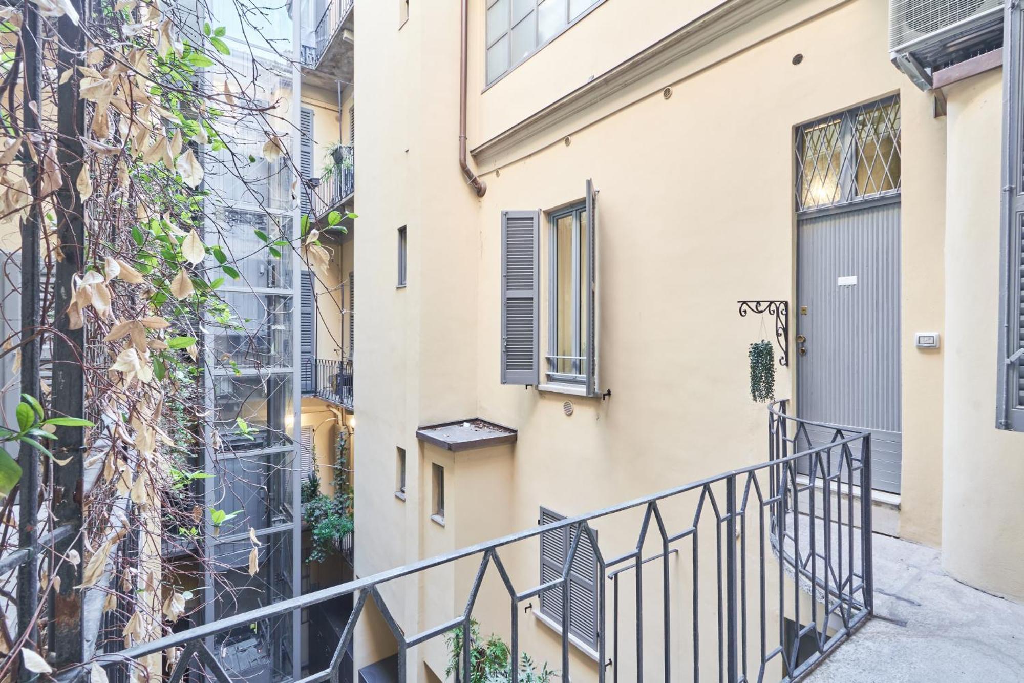Easylife - Eleganza E Chic In Centro-duomo Apartment Mailand