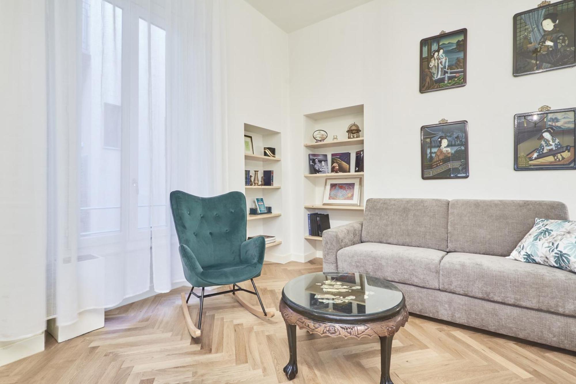 Easylife - Eleganza E Chic In Centro-duomo Apartment *