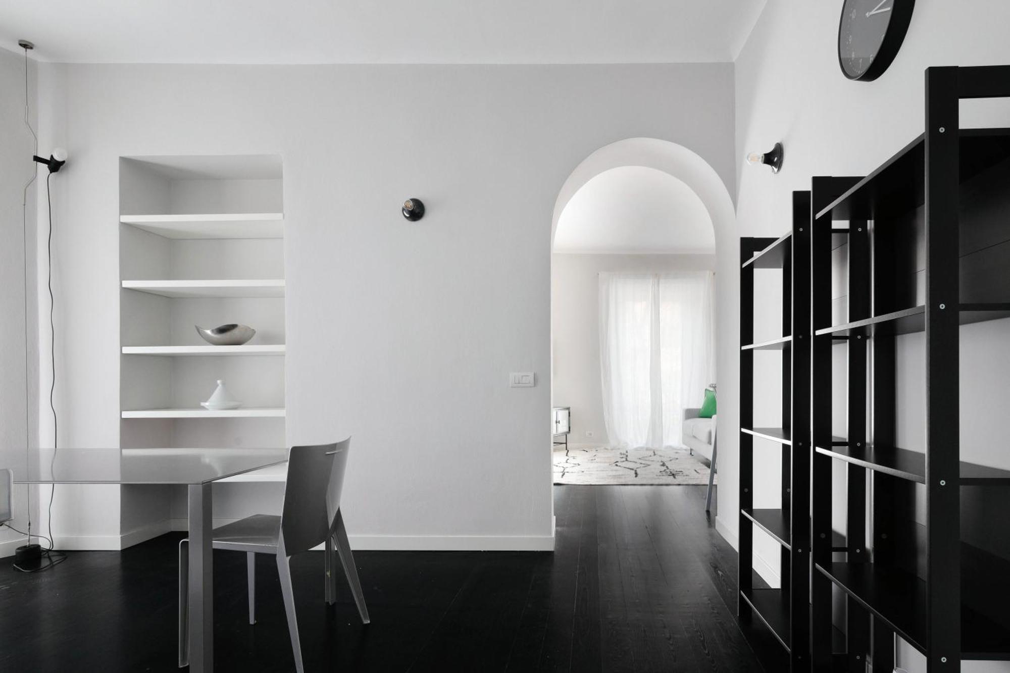 Stylish And Spacious Flat - Porta Venezia Apartamento