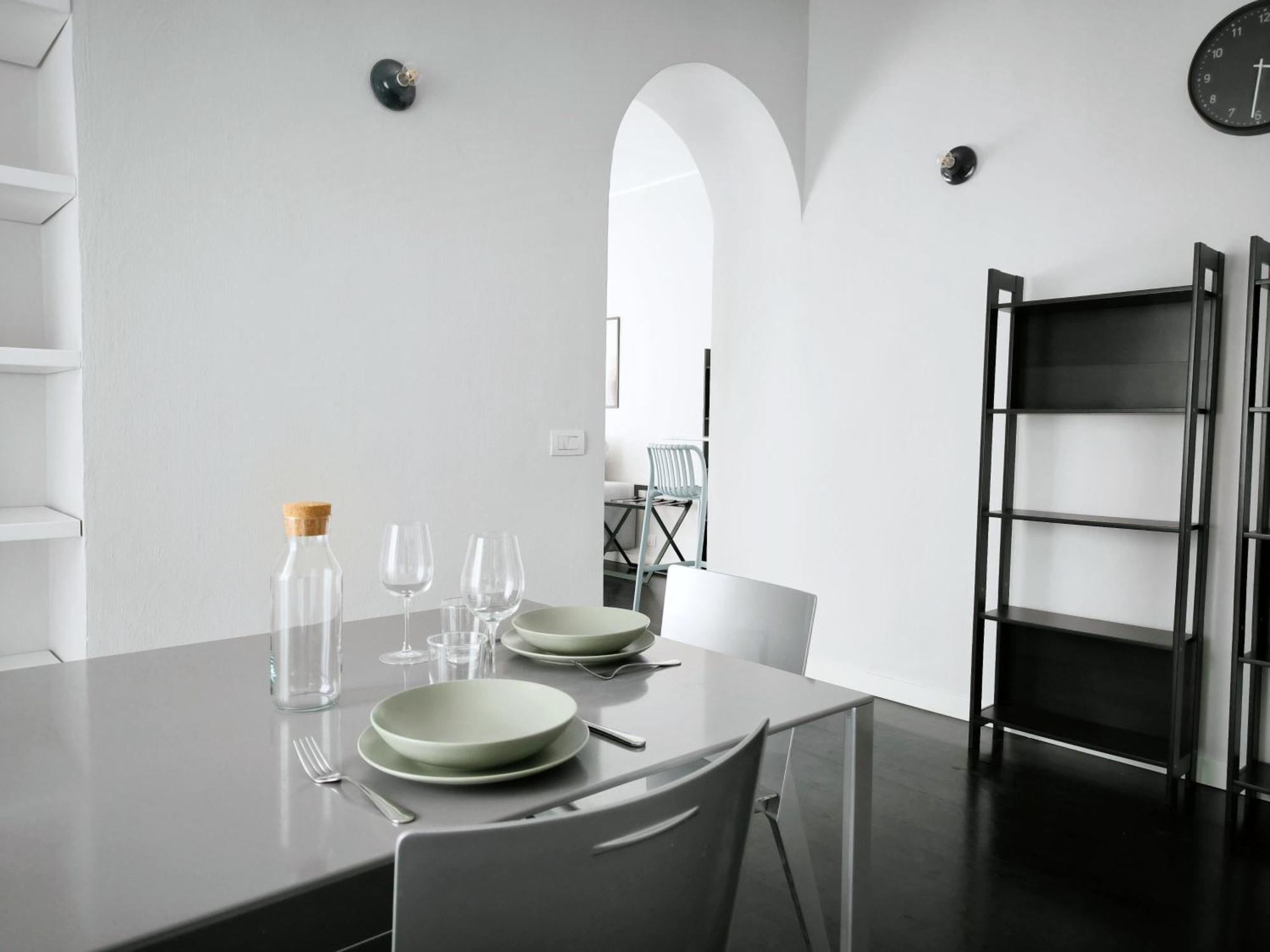 Stylish And Spacious Flat - Porta Venezia Apartamento