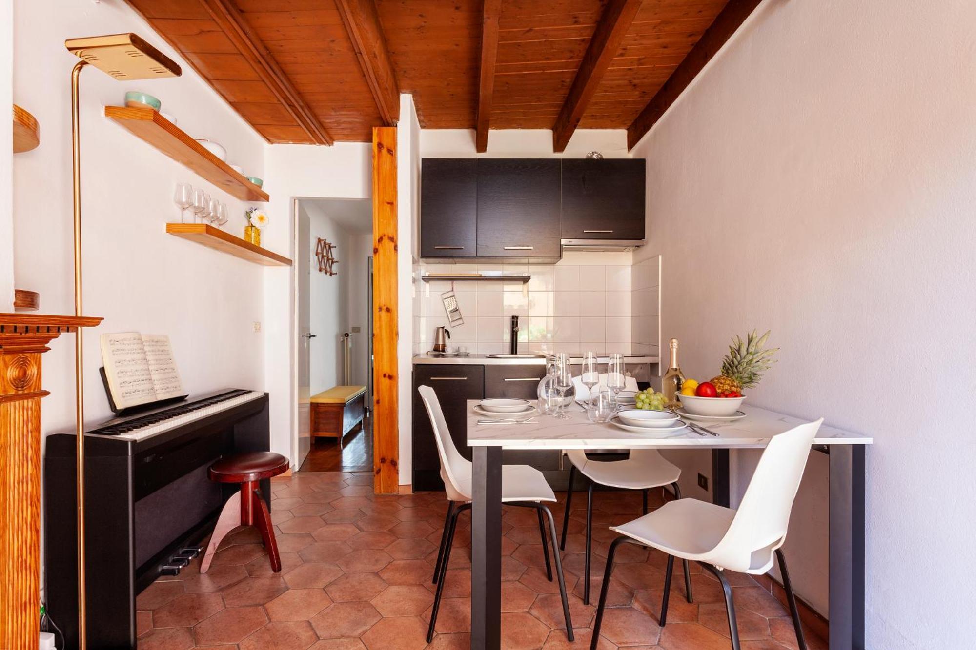 Via Torino Apartamento *