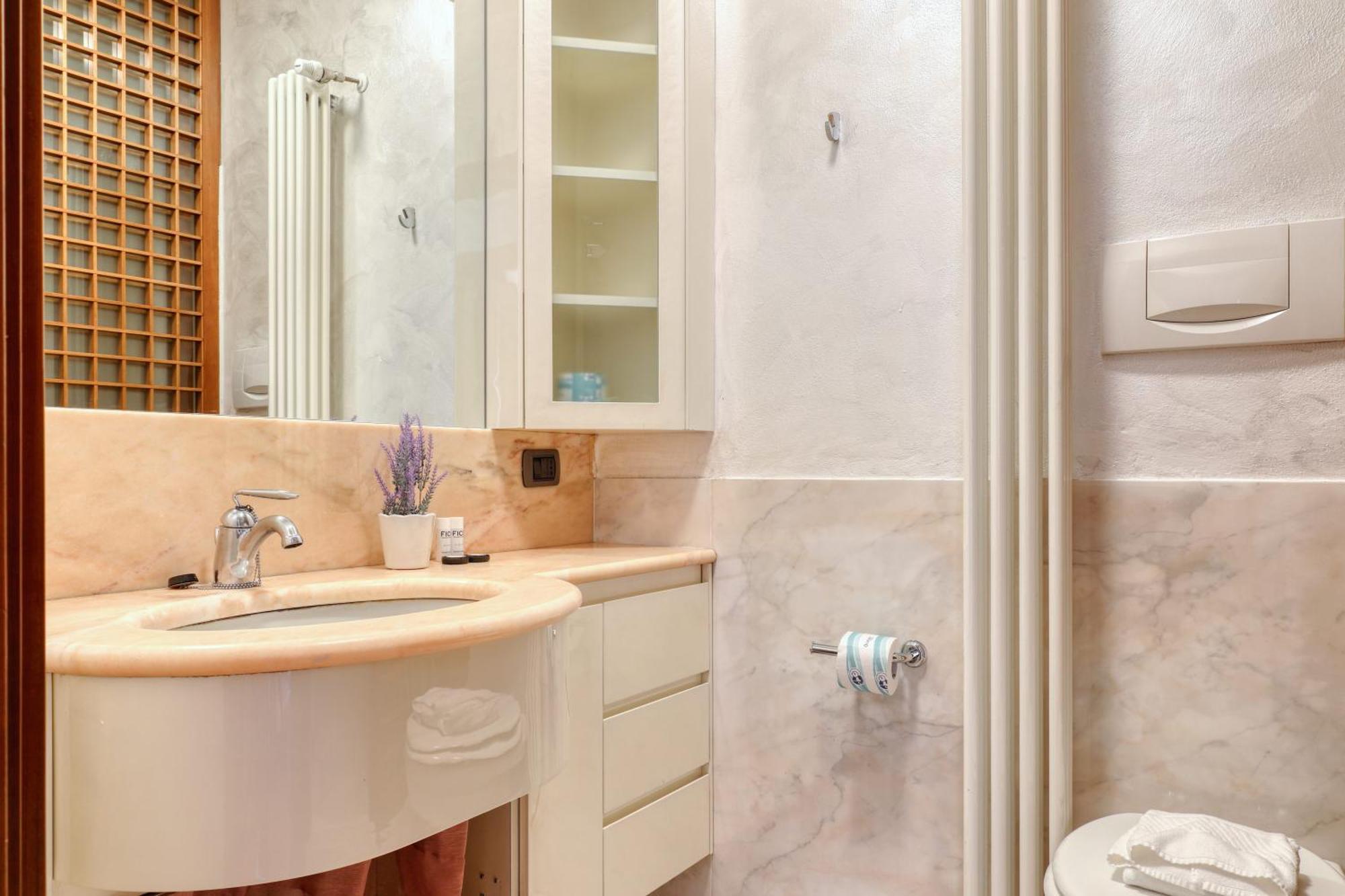 Joivy Delightful 2br Flat Near Navigli Apartment Mailand