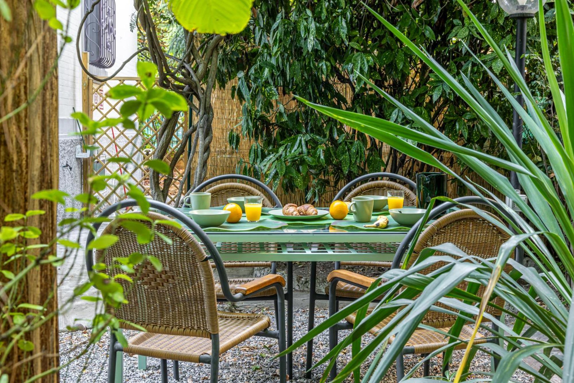 Bilocale Chic In Tropical A Due Passi Da Stazione Mailand