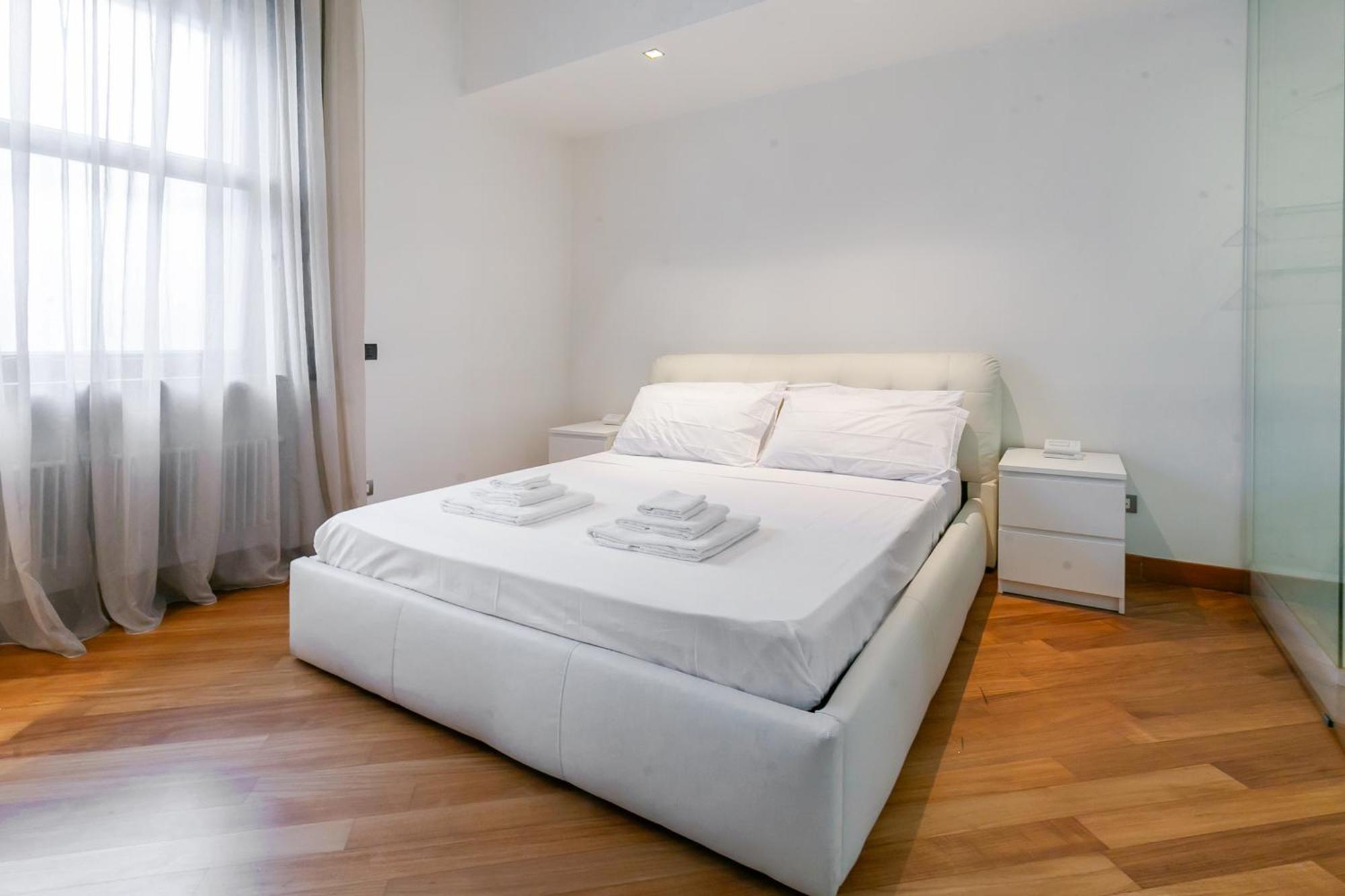 San Babila Luxury - In The Heart Of Fashion Disctrict Apartment *