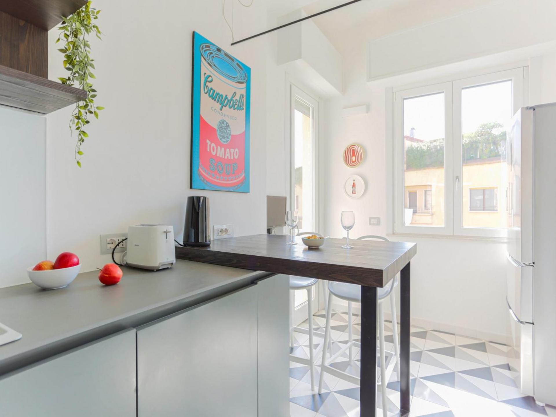 Apartment The Rent - Spacious And Renovated Multi-room In The Missori Area *