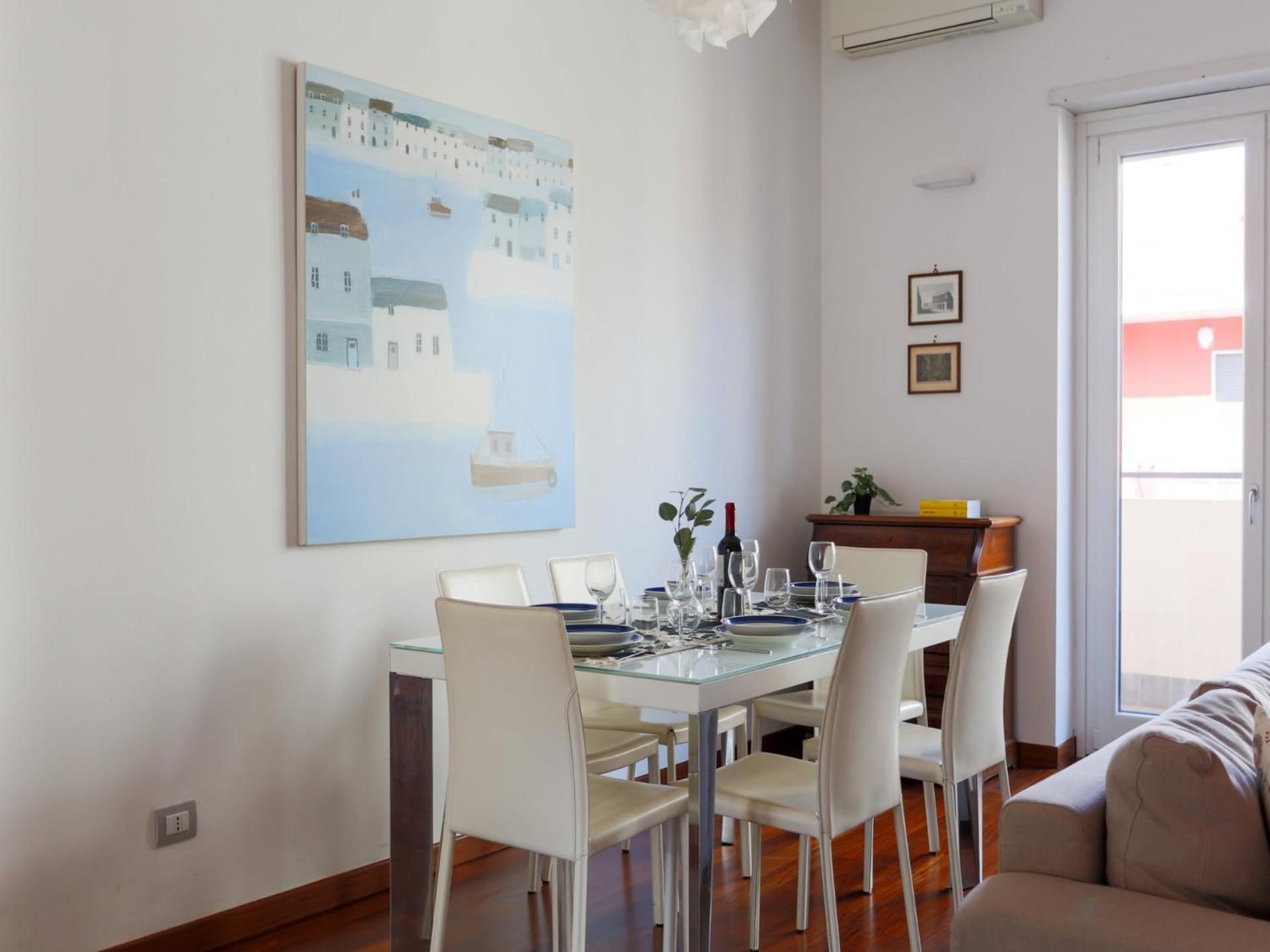 Apartment The Rent - Spacious And Renovated Multi-room In The Missori Area *