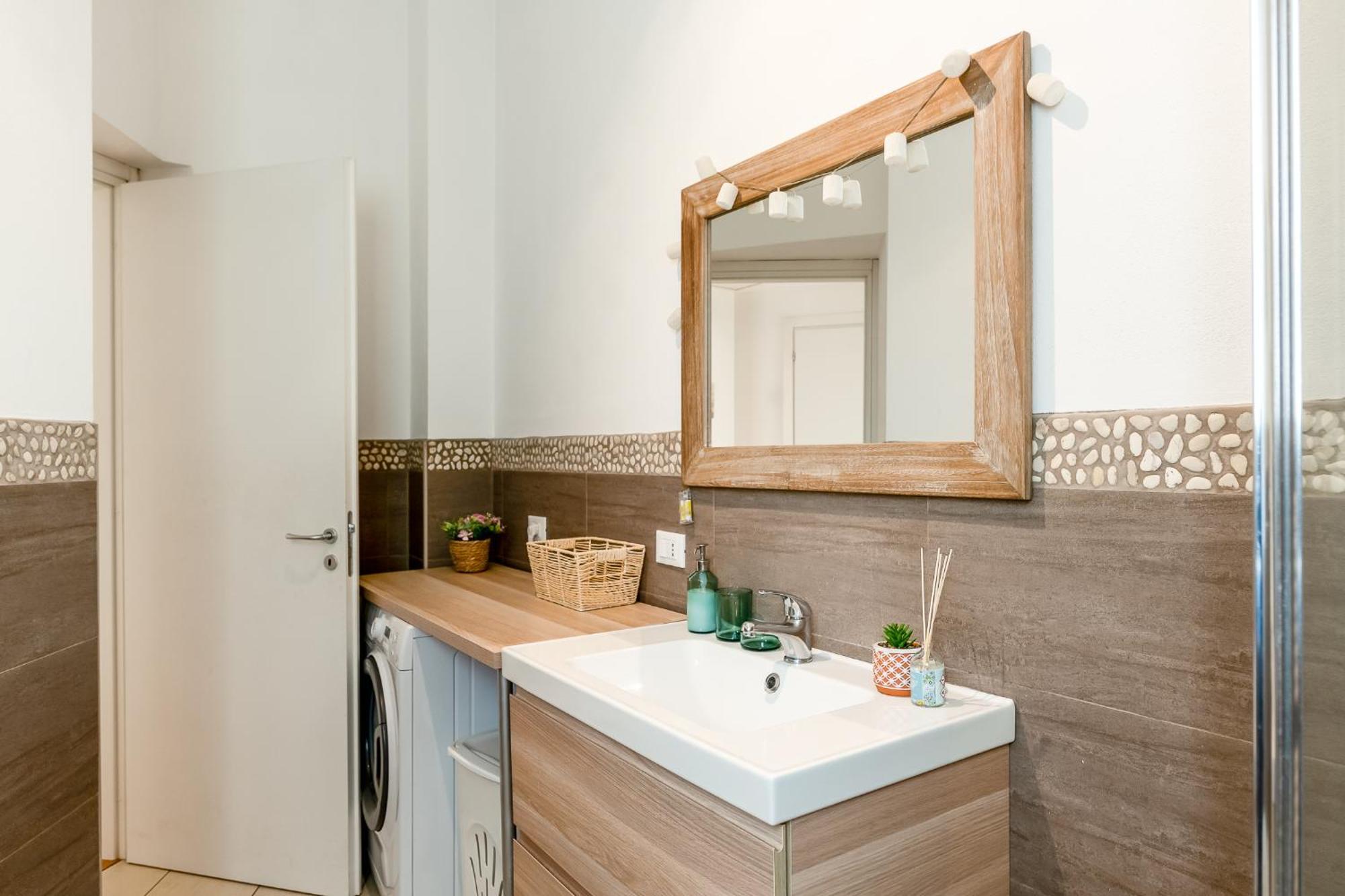 Favola House Isola Apartment