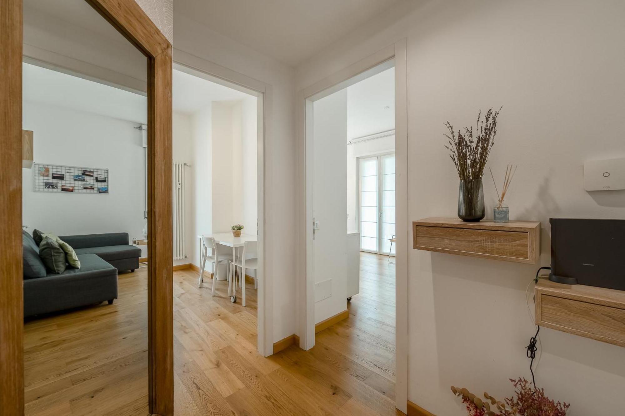 Favola House Isola Apartment Milan