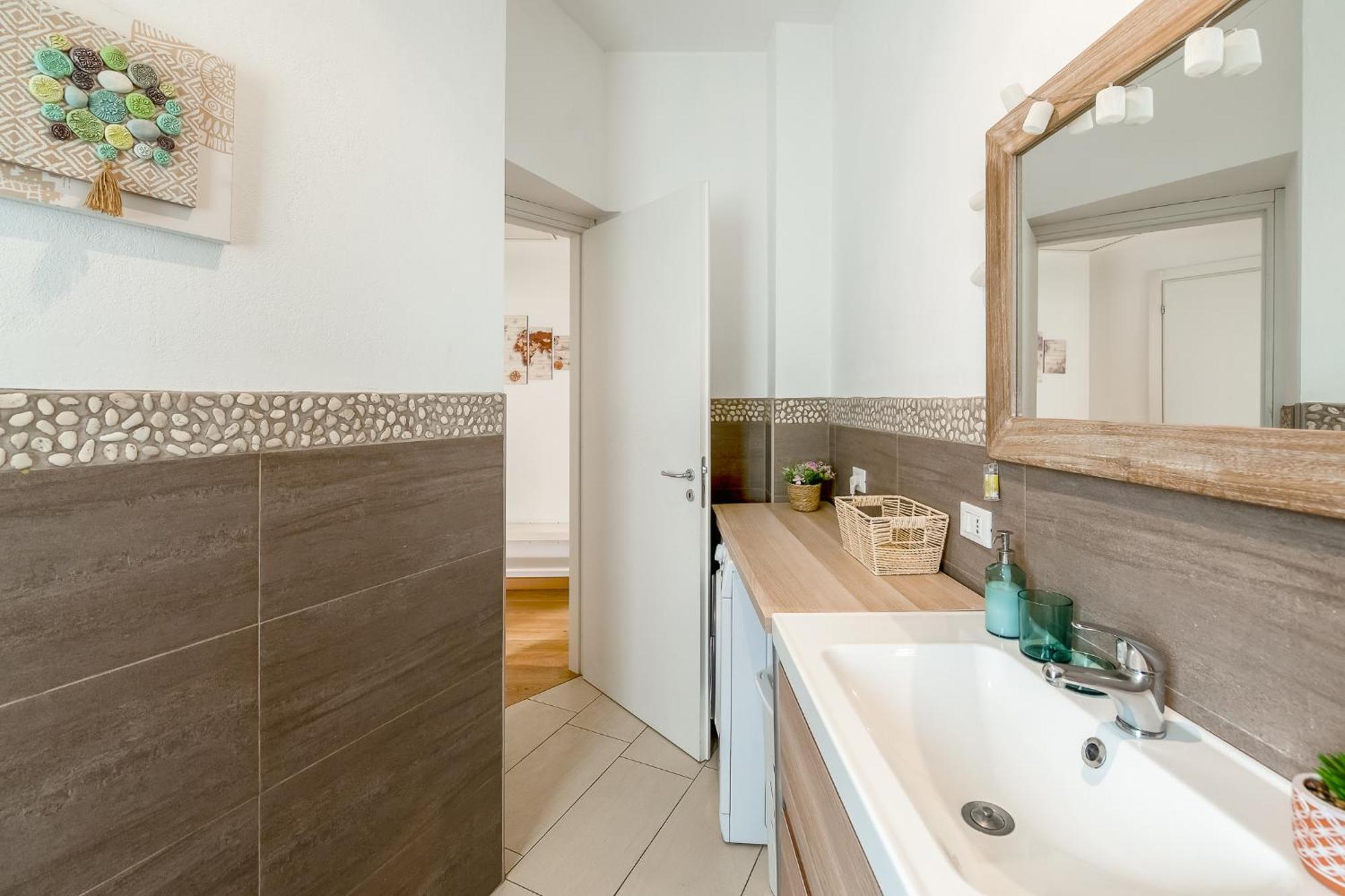 Apartment Favola House Isola Milan