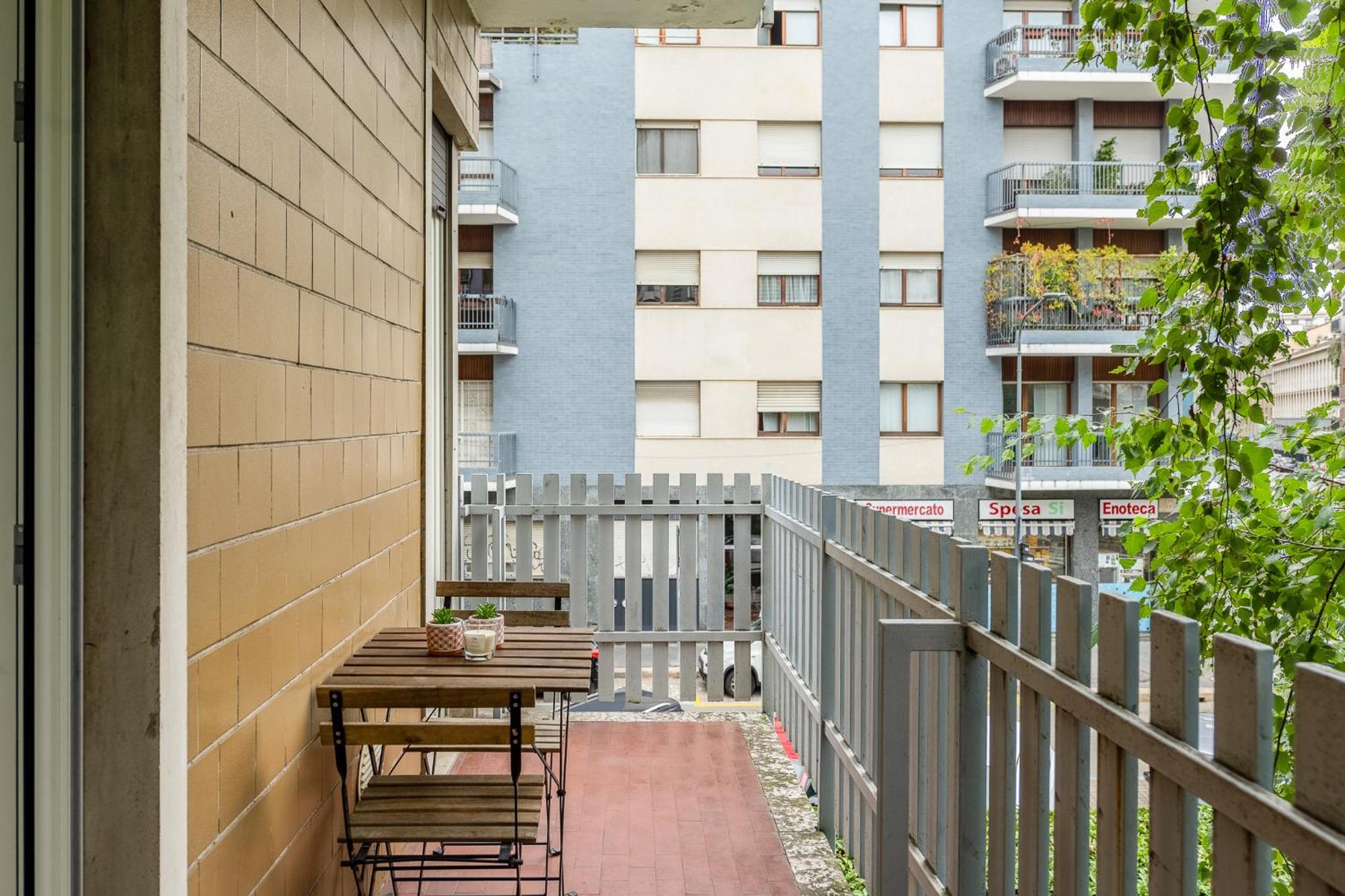 Apartment Favola House Isola Milan
