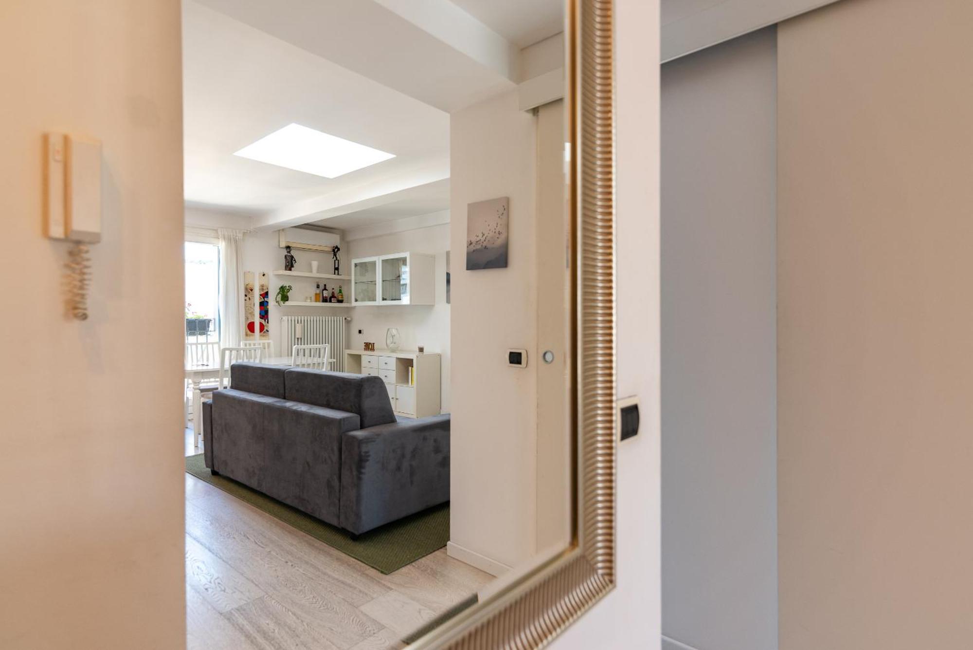 Marco Flat - 10 Minuti Da Stazione Centrale Apartment *