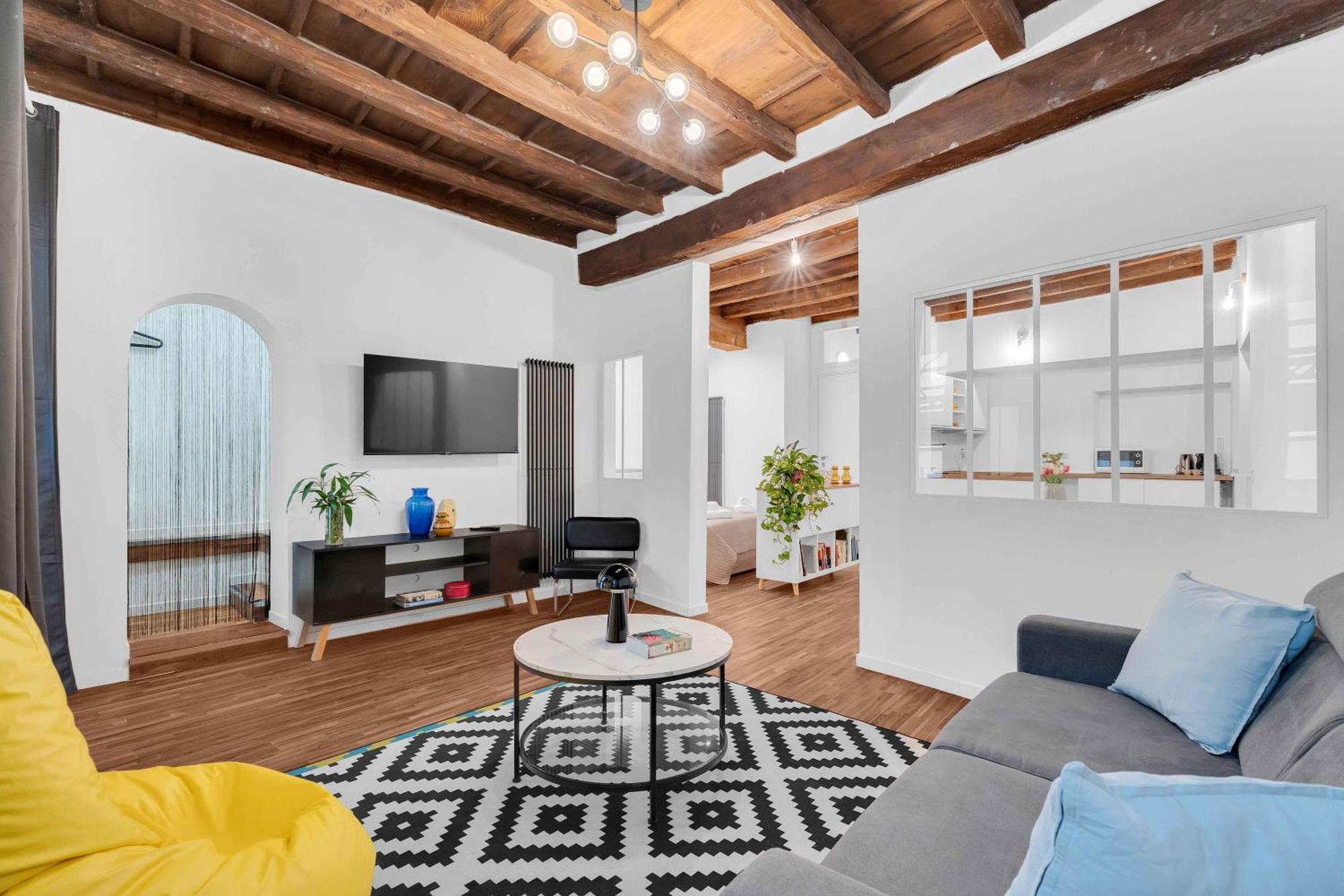 Apartment - Alzaia Naviglio Grande