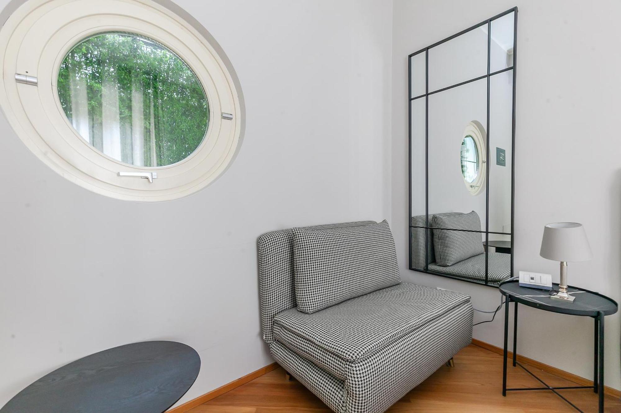 Apartment San Babila Prestige - A Few Steps From Duomo *