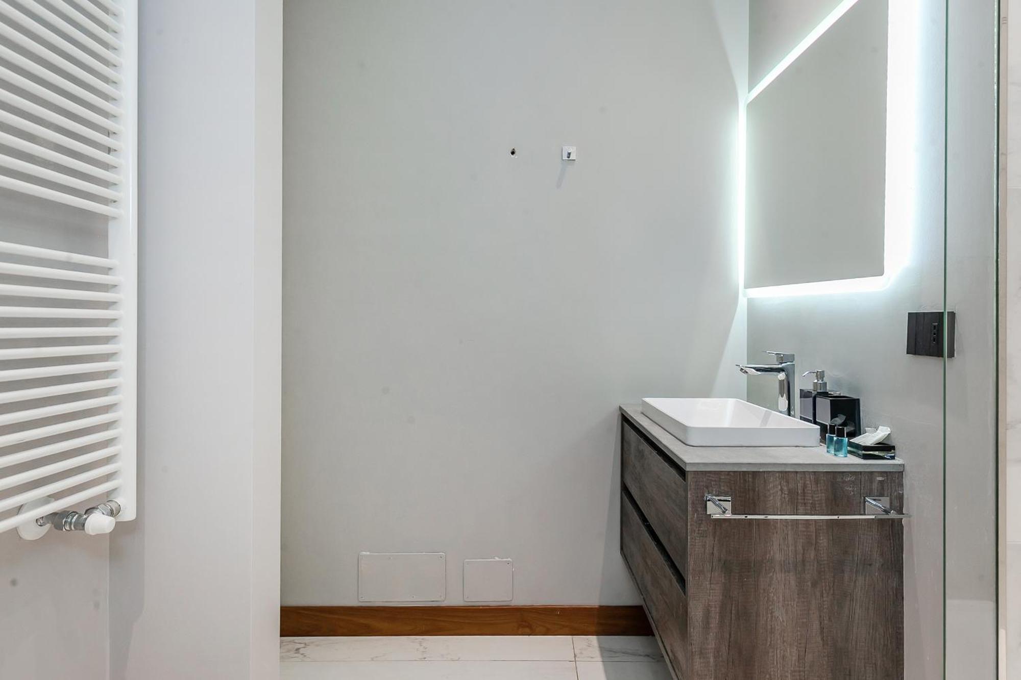 Apartment San Babila Prestige - A Few Steps From Duomo Mailand