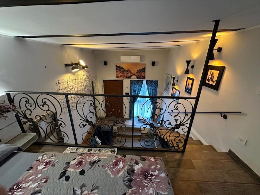 Apartment Due Fiori Loft Niguarda Milan