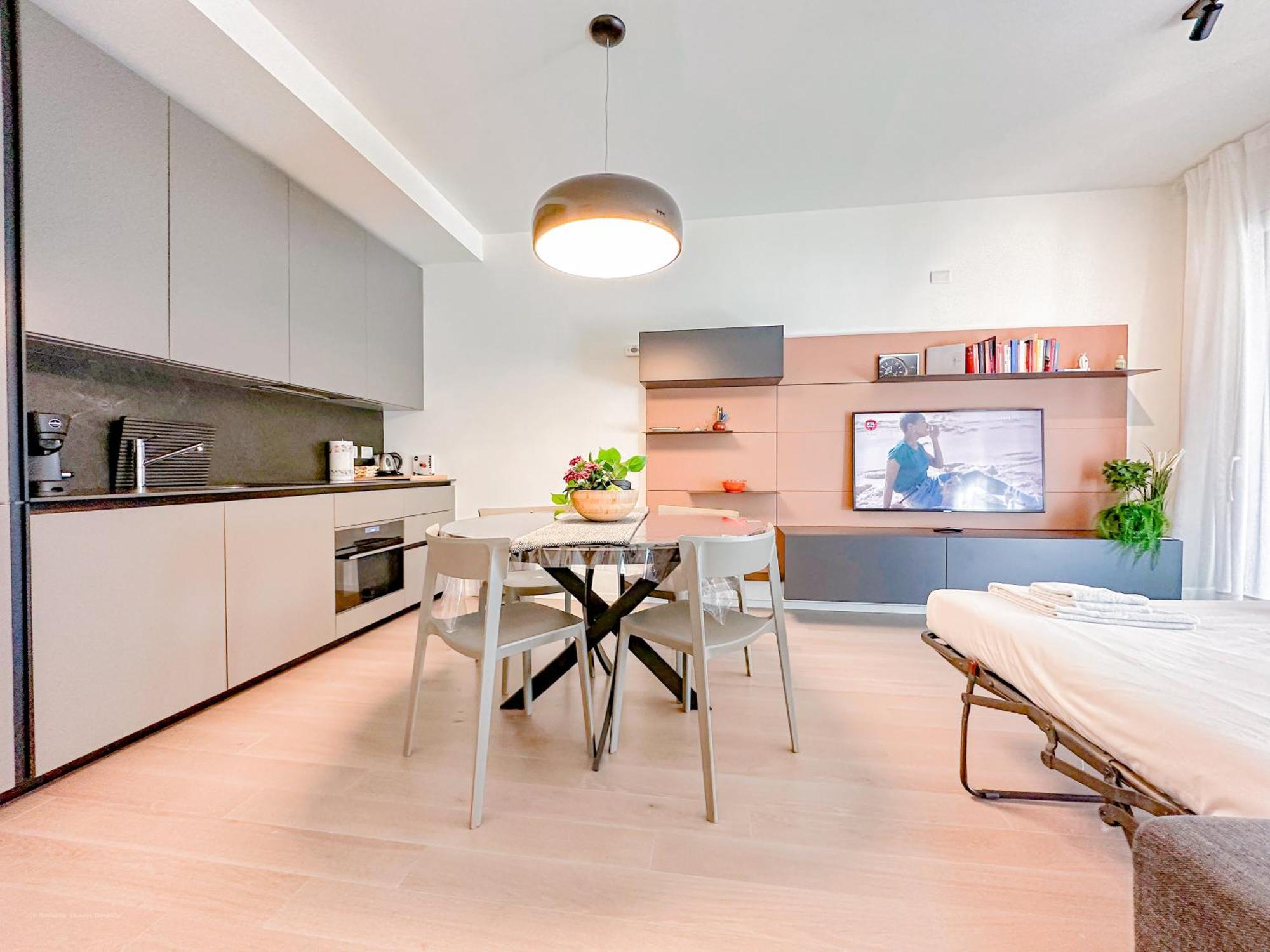 Menotti 11 - 15 Min Dal Duomo Apartamento *