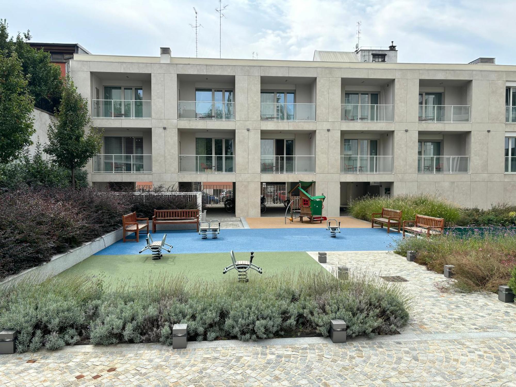 Torre Skyview Gym Pool & Rooftop Mailand