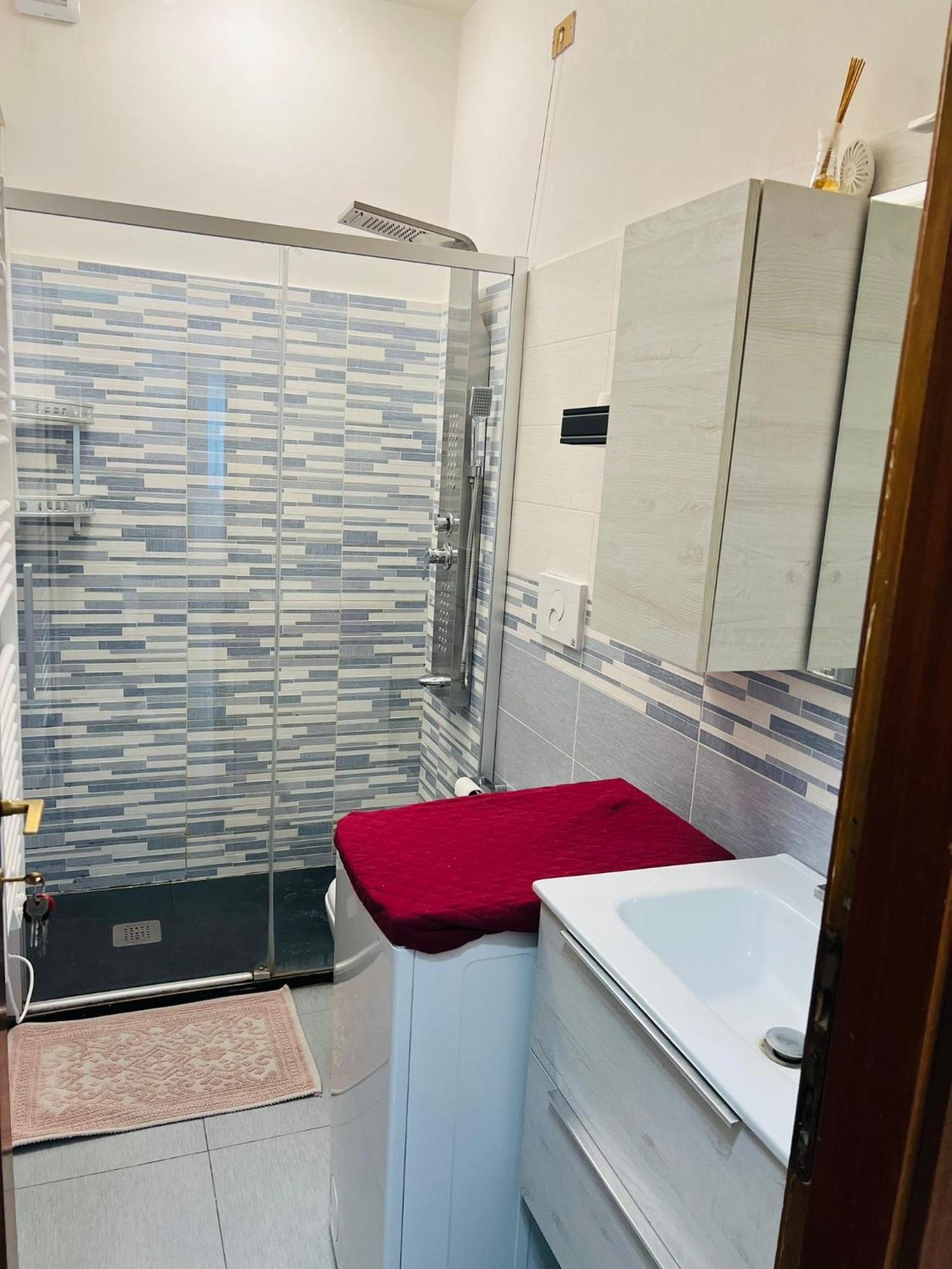 Gigli, Con Cucina In Comune E Terrazza
