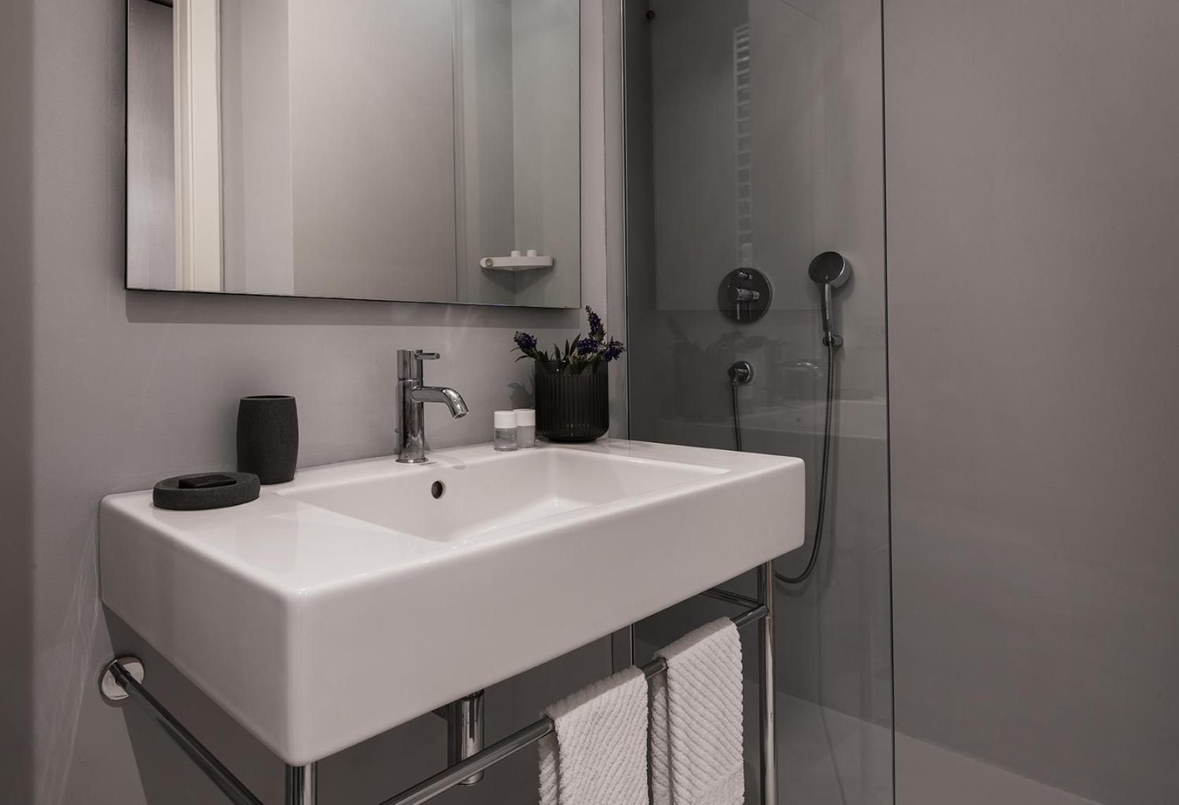 Apartment Fifty Eight Duomo Two Bedrooms Mailand