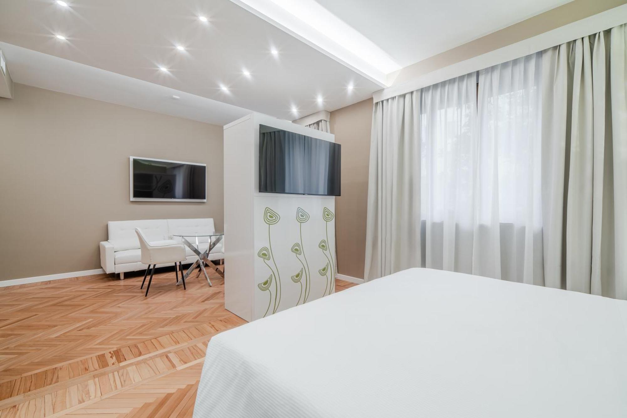 Ticinese Hotel Milão