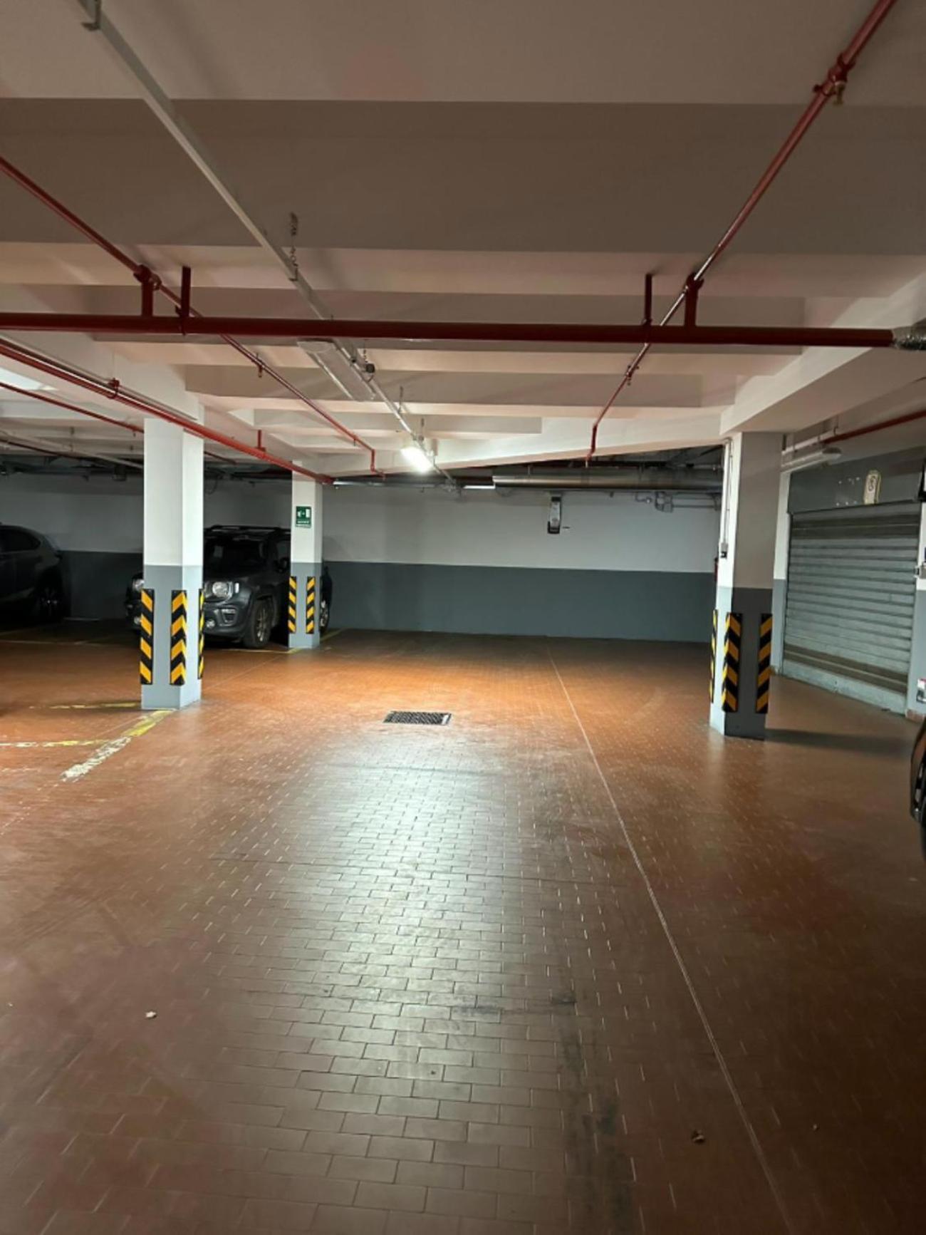 San Babila Loft Esclusivo With Parking Apartment *