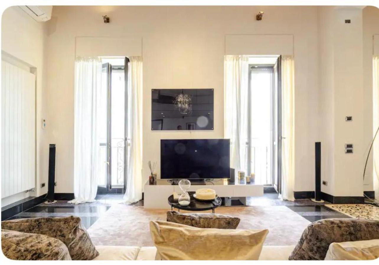 San Babila Loft Esclusivo With Parking Apartment