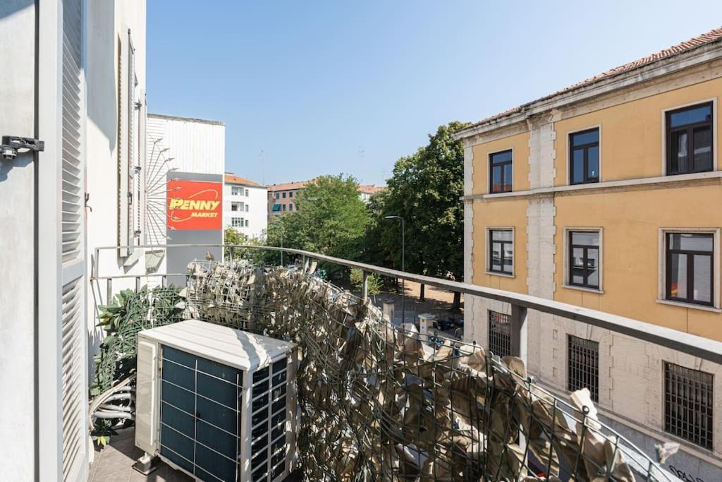 Splendid One Bedroom De Angeli 2nd Fl - Mirable Pm * Mailand