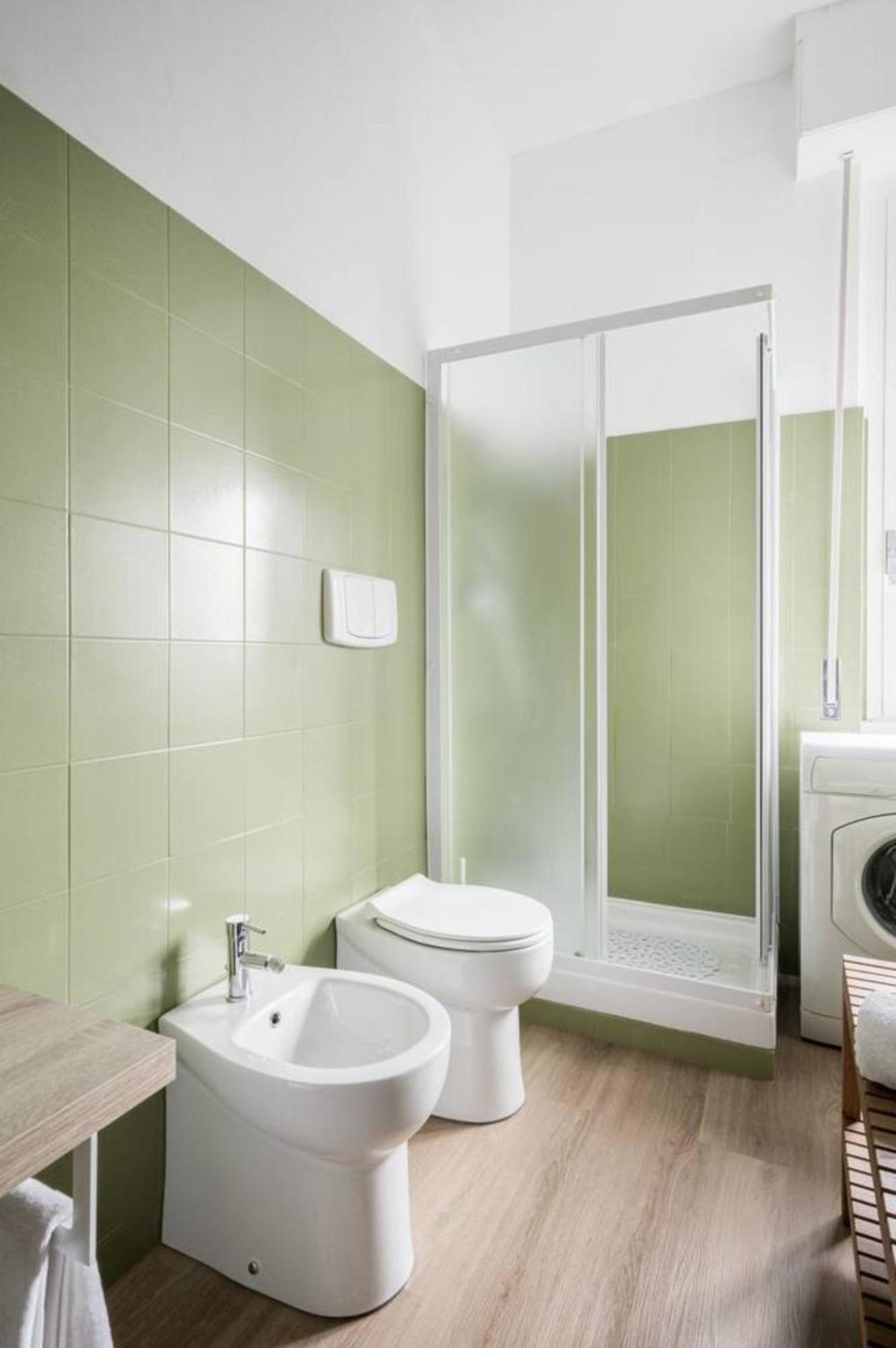 2 Bedroom Gem Near Fast Wi Fi Kademy House Apartment Mailand