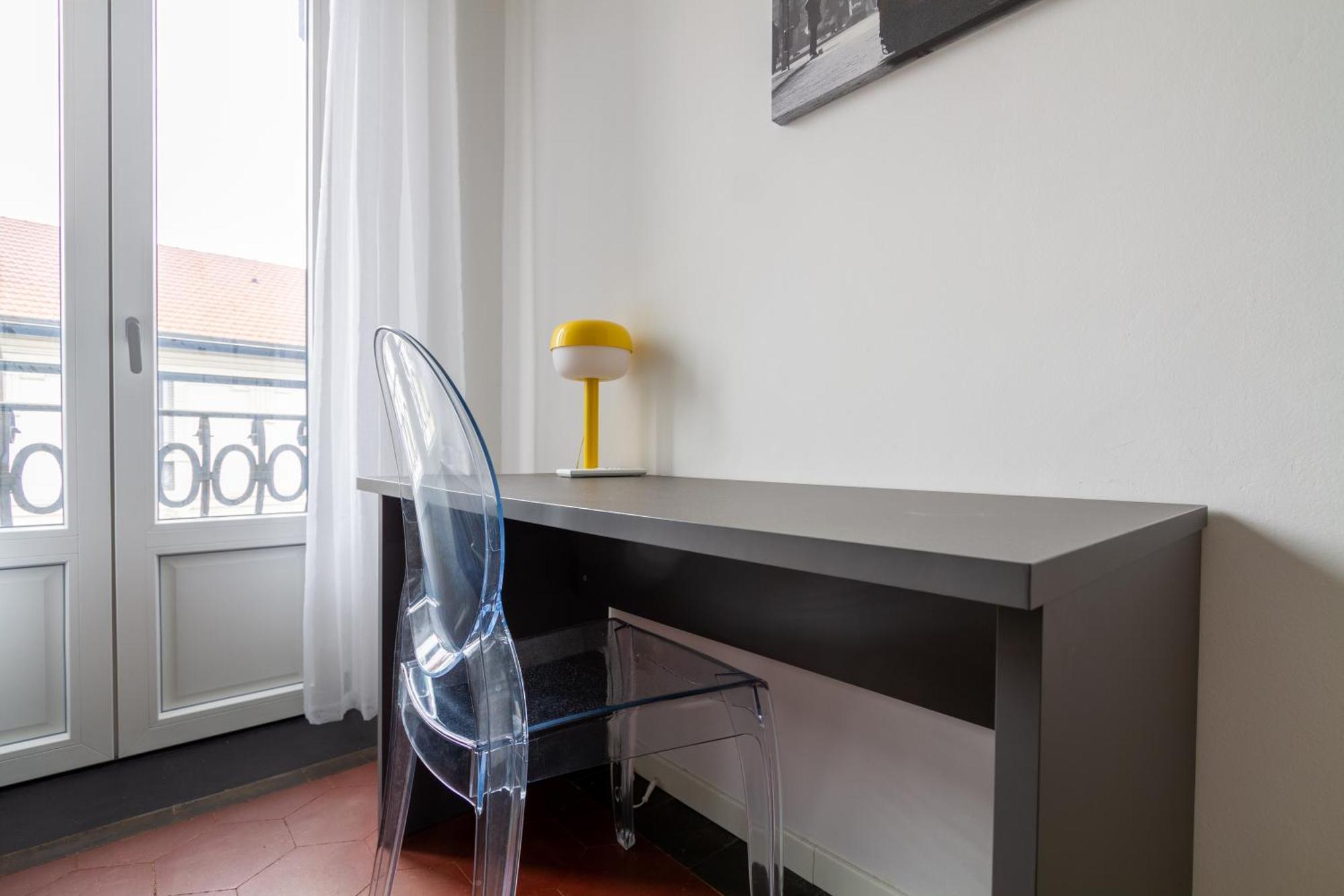 In Historic Building- Porta Venezia Apartment
