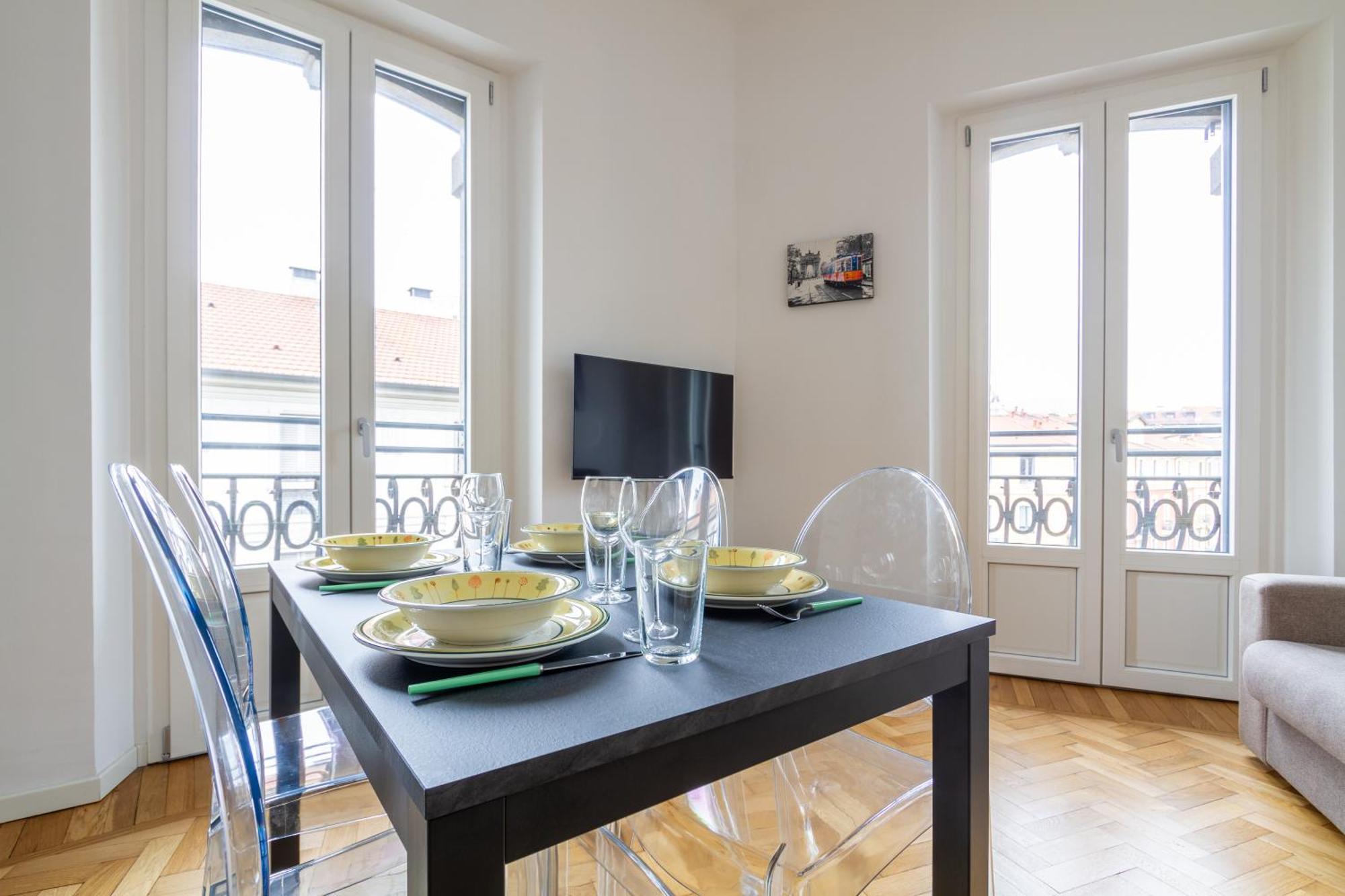 Apartment In Historic Building- Porta Venezia