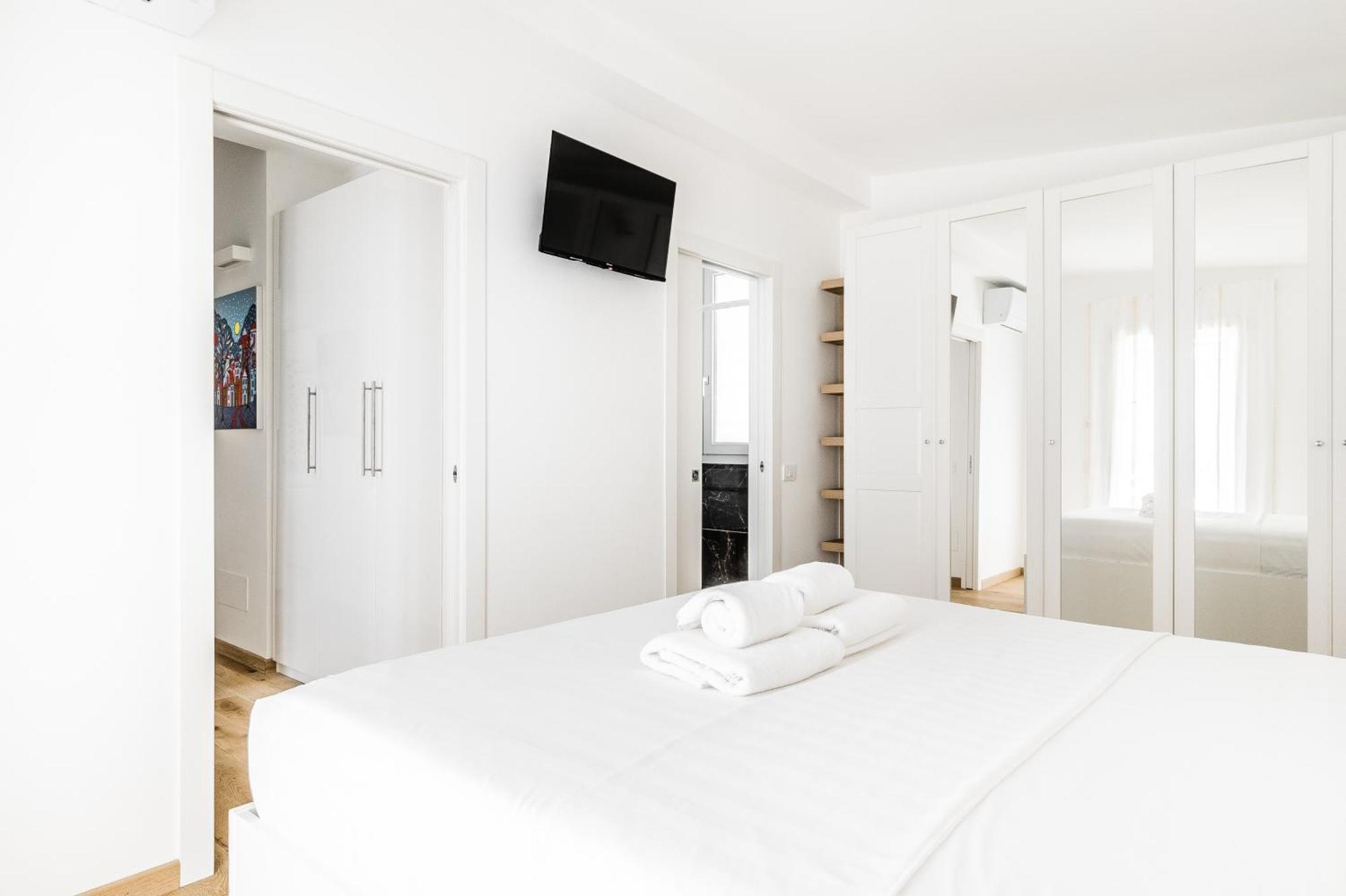 Villa Luxury - Exclusive With Private Box Mailand