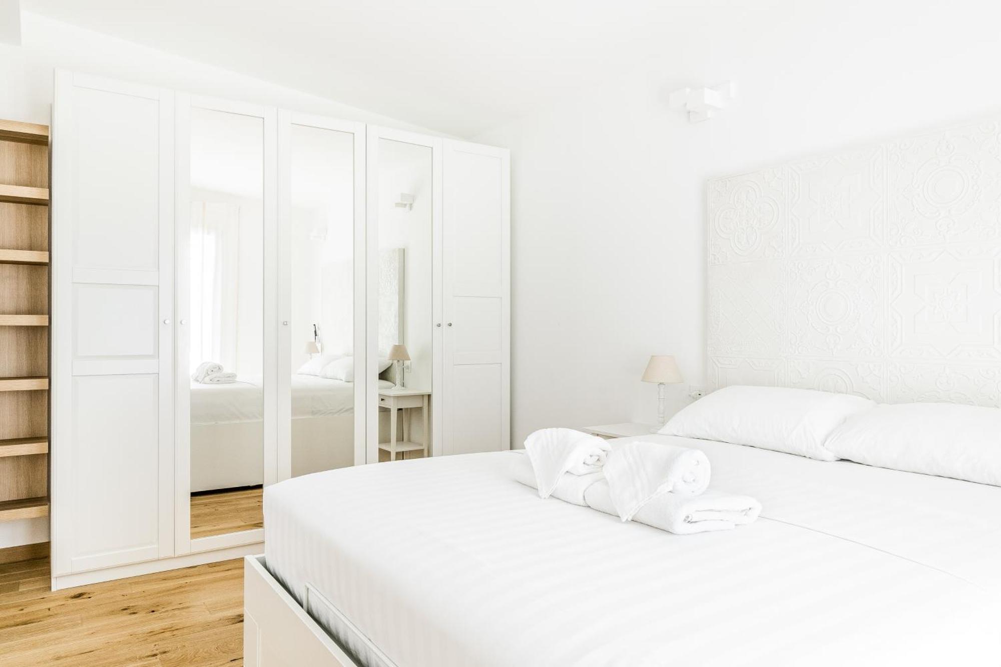 Luxury - Exclusive With Private Box Villa *