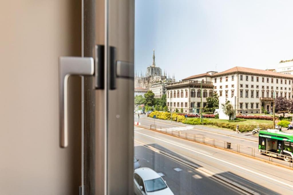 Palazzo Fontana Duomo View Golden House Apartment Mailand