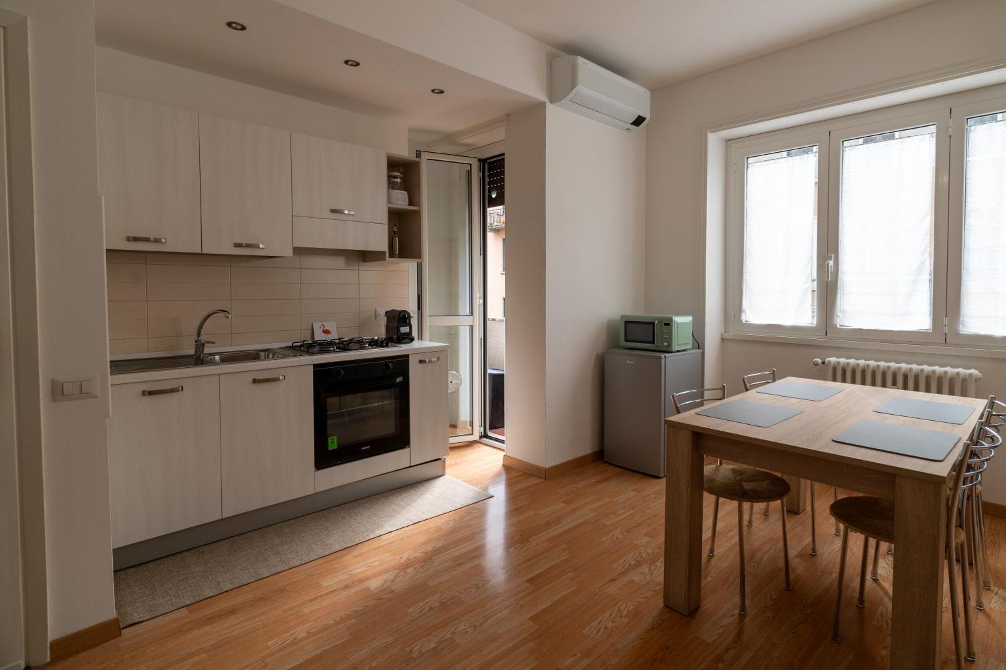 Sun & Color - - 20 Mins Citycenter Apartment *