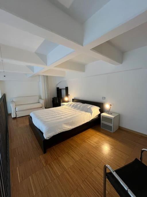 Loft Industrial Revival Ferienhaus
