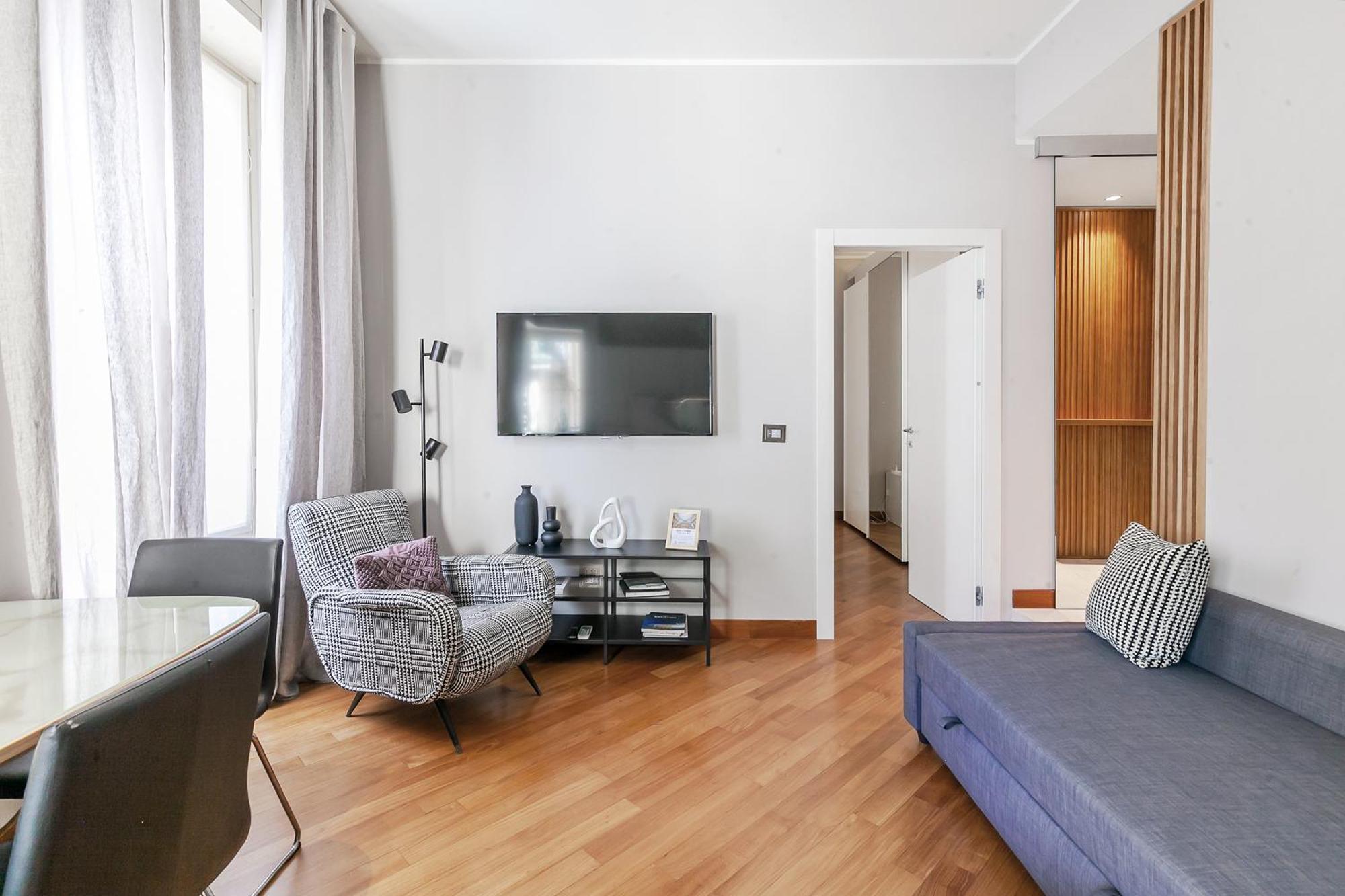 Apartment San Babila Executive - Discover The Historic Centre Of