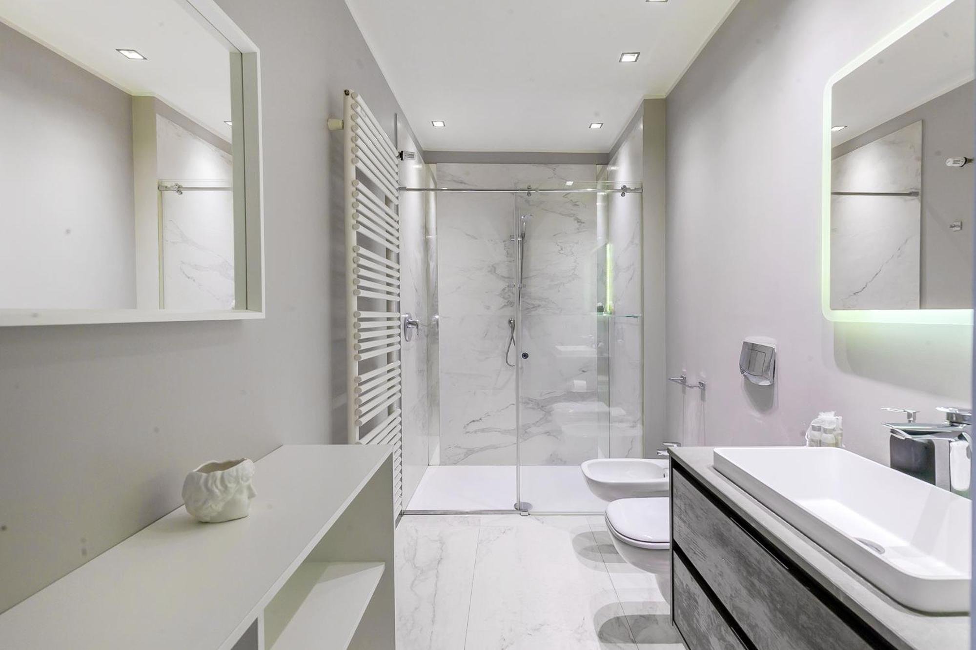 Apartment San Babila Executive - Discover The Historic Centre Of Milan