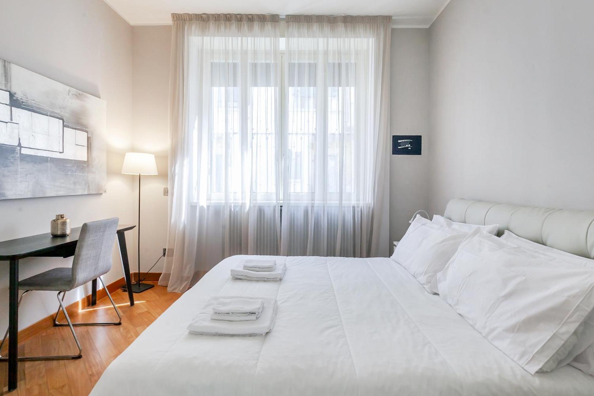 Apartment San Babila Executive - Discover The Historic Centre Of *