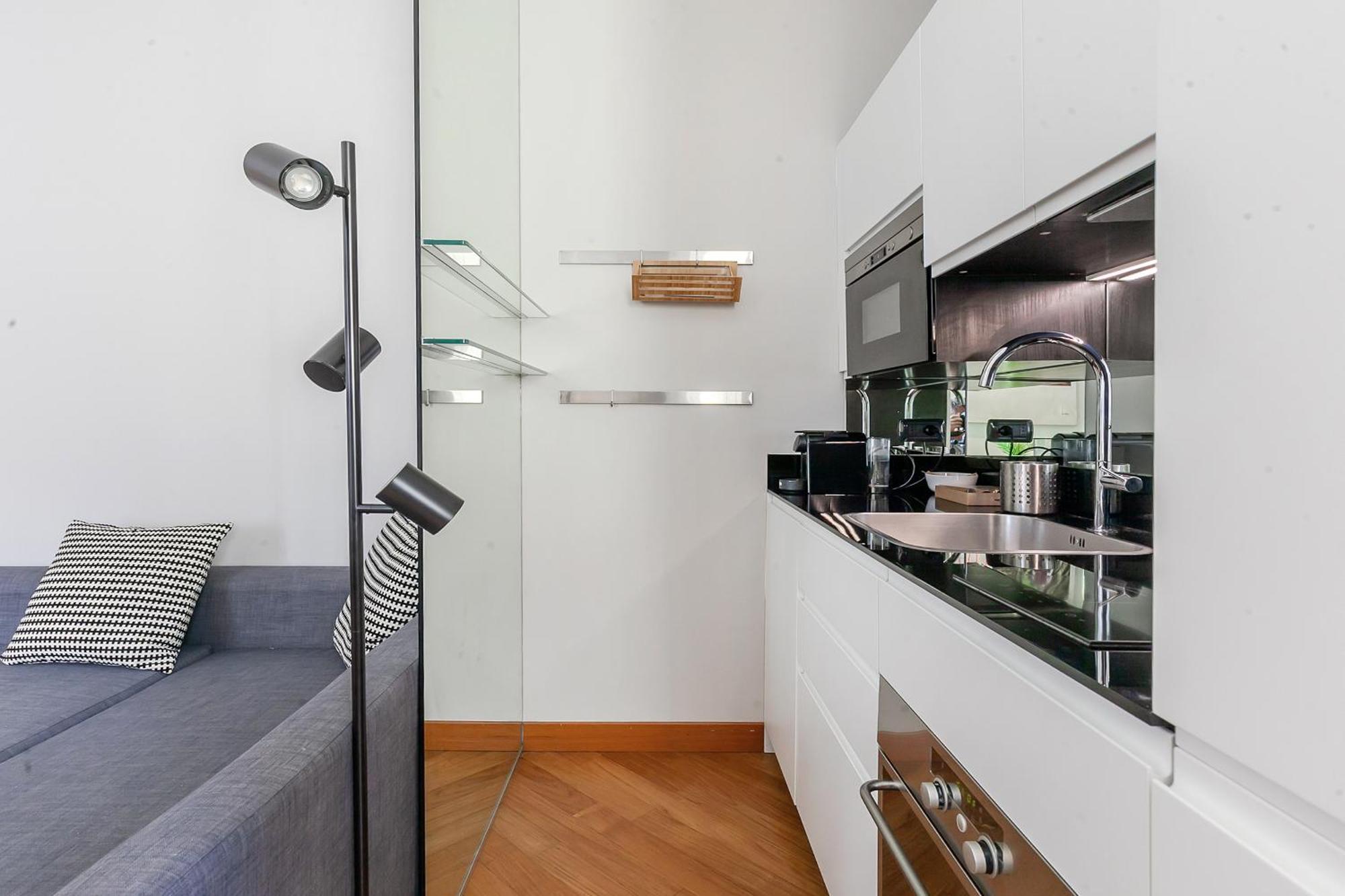 Apartment San Babila Executive - Discover The Historic Centre Of