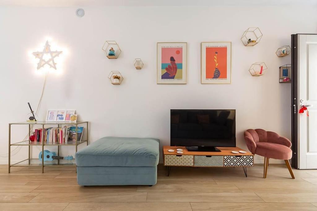 Heart Of Navigli Cozy And Comfort Apartment *