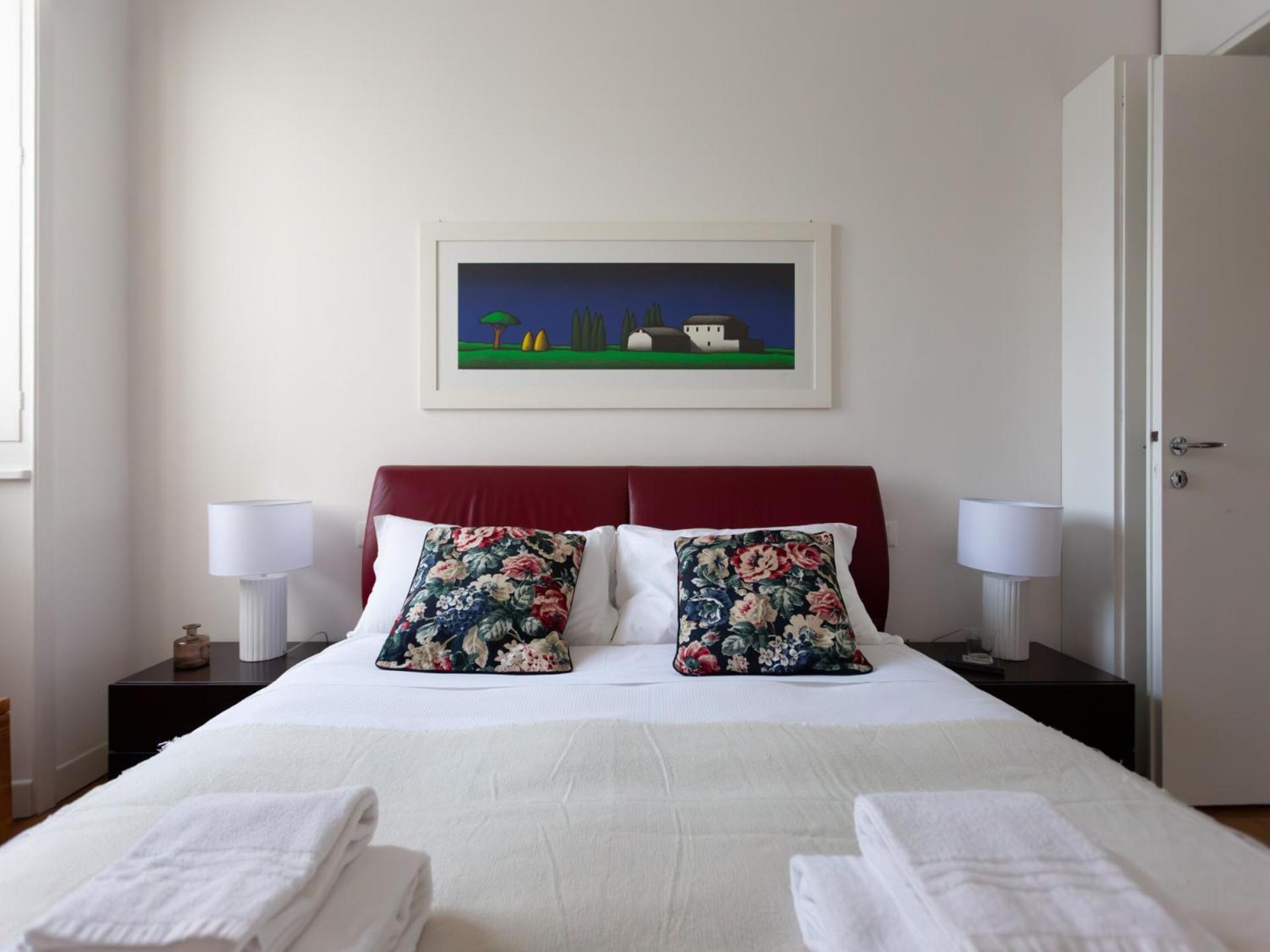 The Rent - Spacious Two-bedroom In Crocetta Apartment *