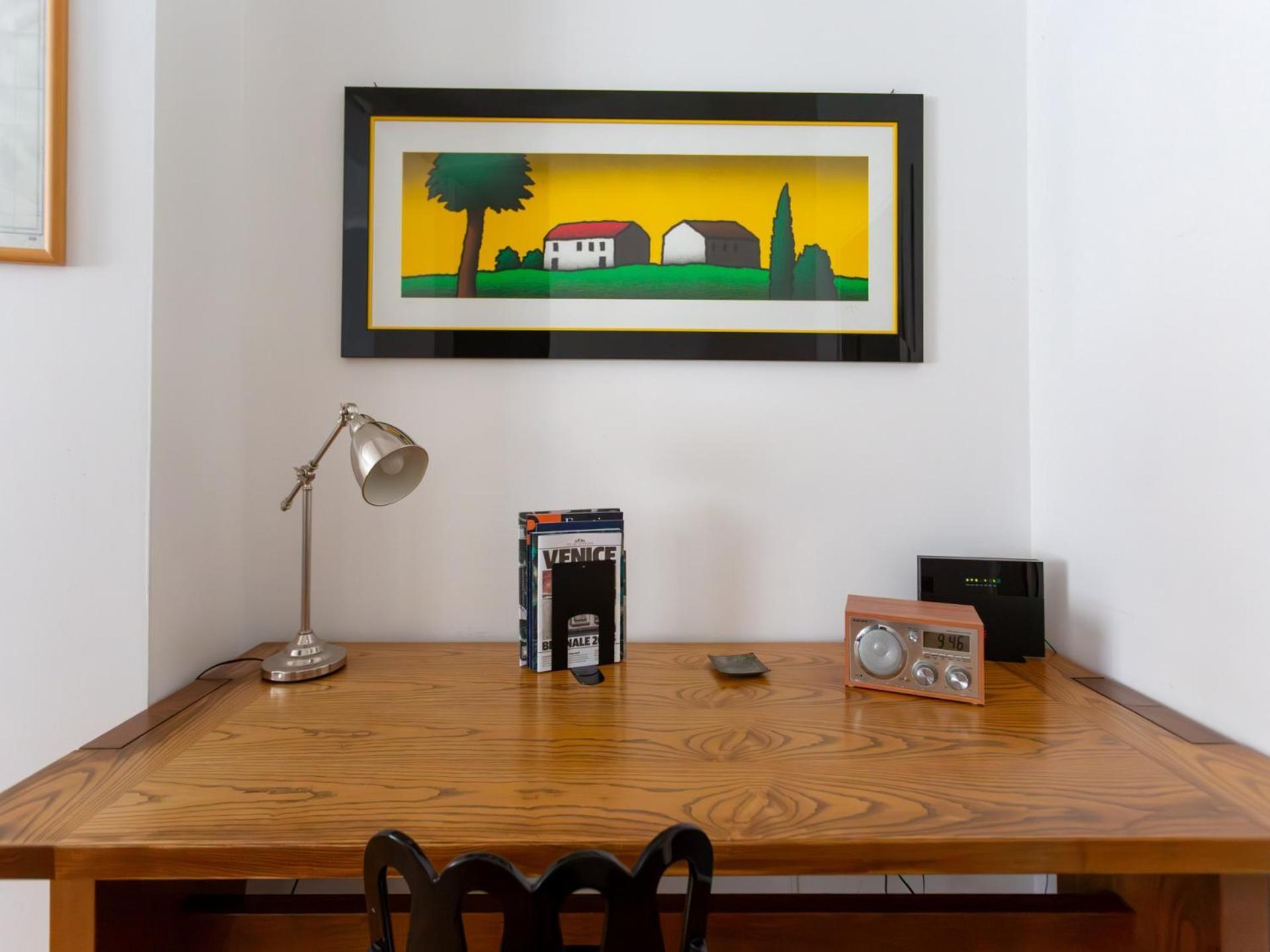 The Rent - Spacious Two-bedroom In Crocetta Mailand