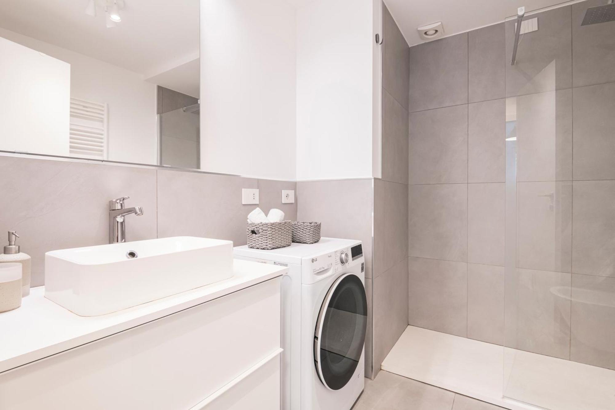 Apartamento New In Cinque Giornate By Easylife Milão