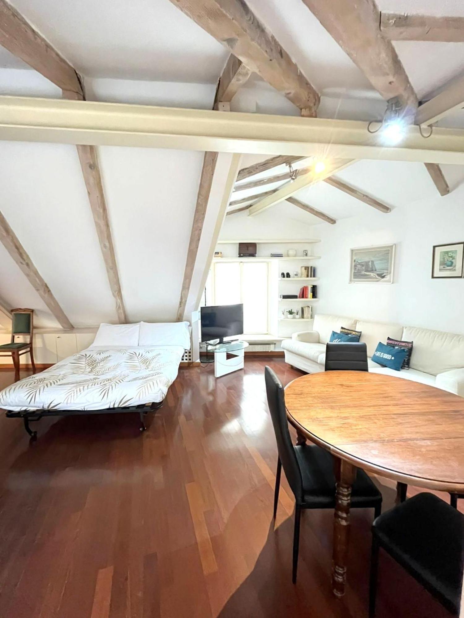 Accomodo Mil68 Loft Centro Storico *