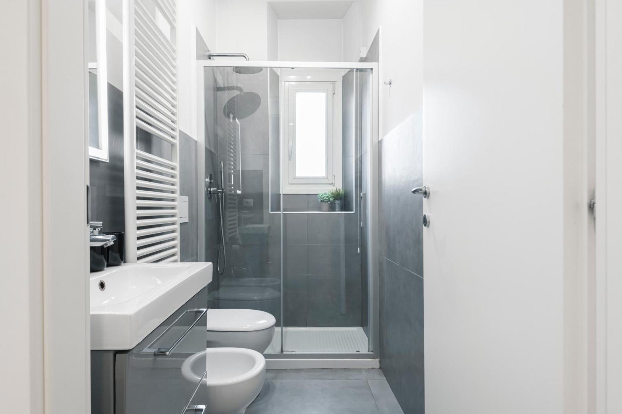 New Flat Fully Furnished In P.ta Romana Apartment Mailand